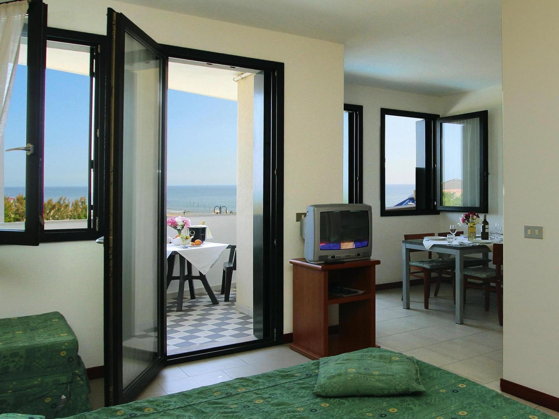 3-persoons appartement aan zee in het centrum van Cavallino - foto 11
