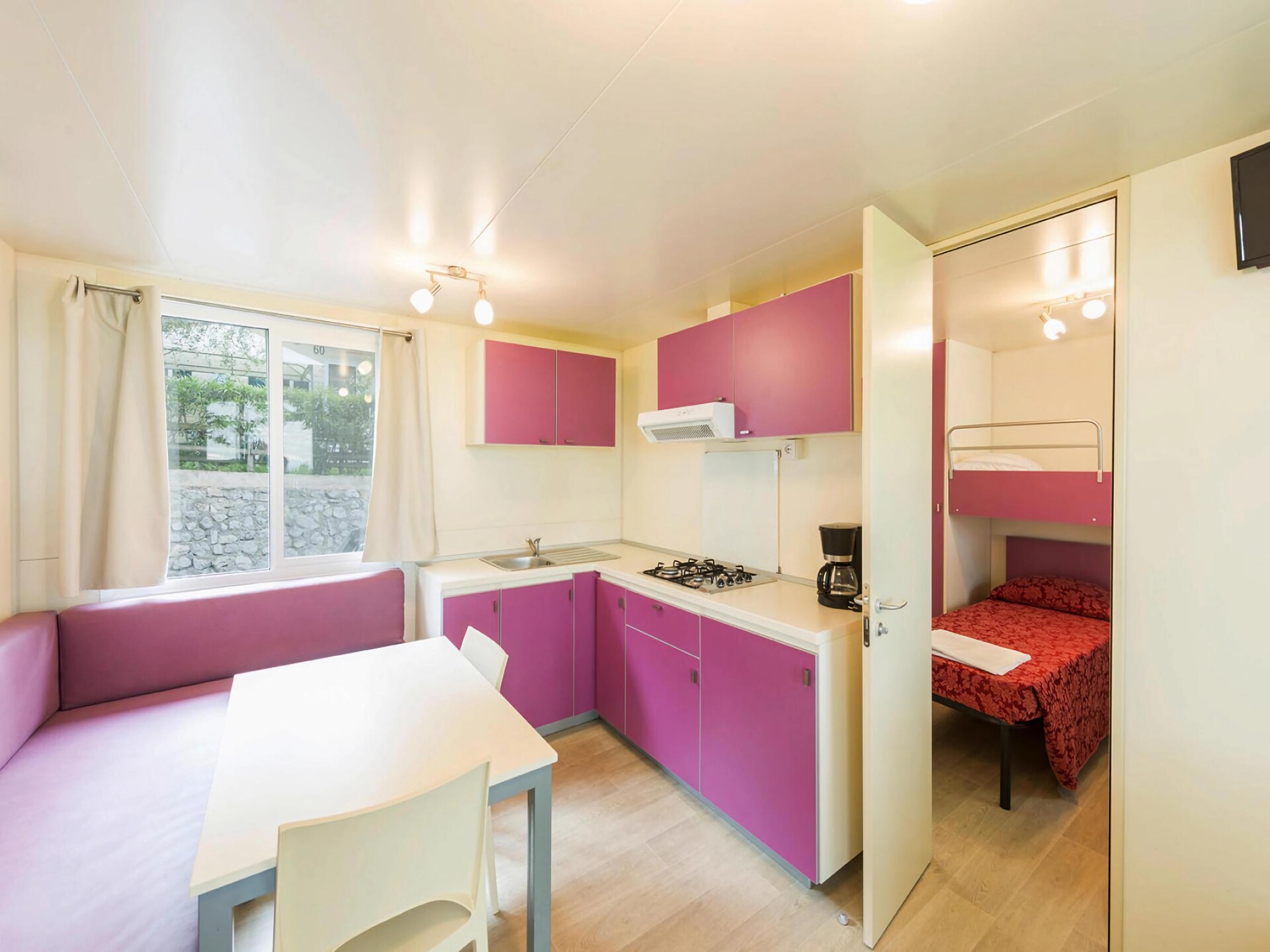Mobile Home Standard Plus aan het Gardameer met 2 slaapkamers en 2 badkamers - foto 10