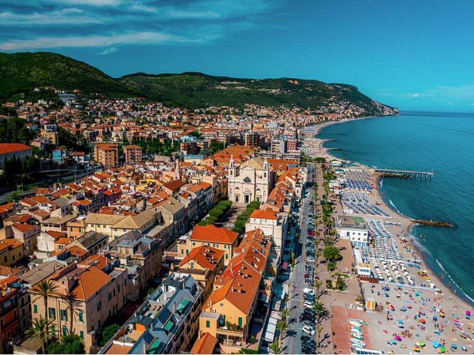 Comfortabel appartement met panoramisch zeezicht in Pietra Ligure - foto 34