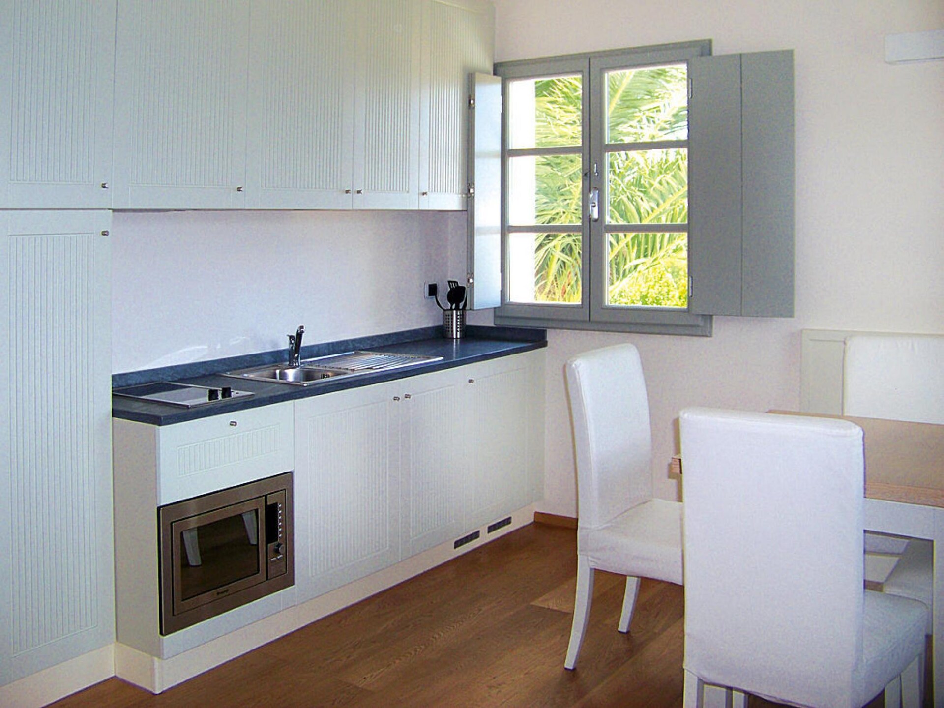 Modern appartement met zwembad en uitzicht in Rio nell'Elba - foto 7
