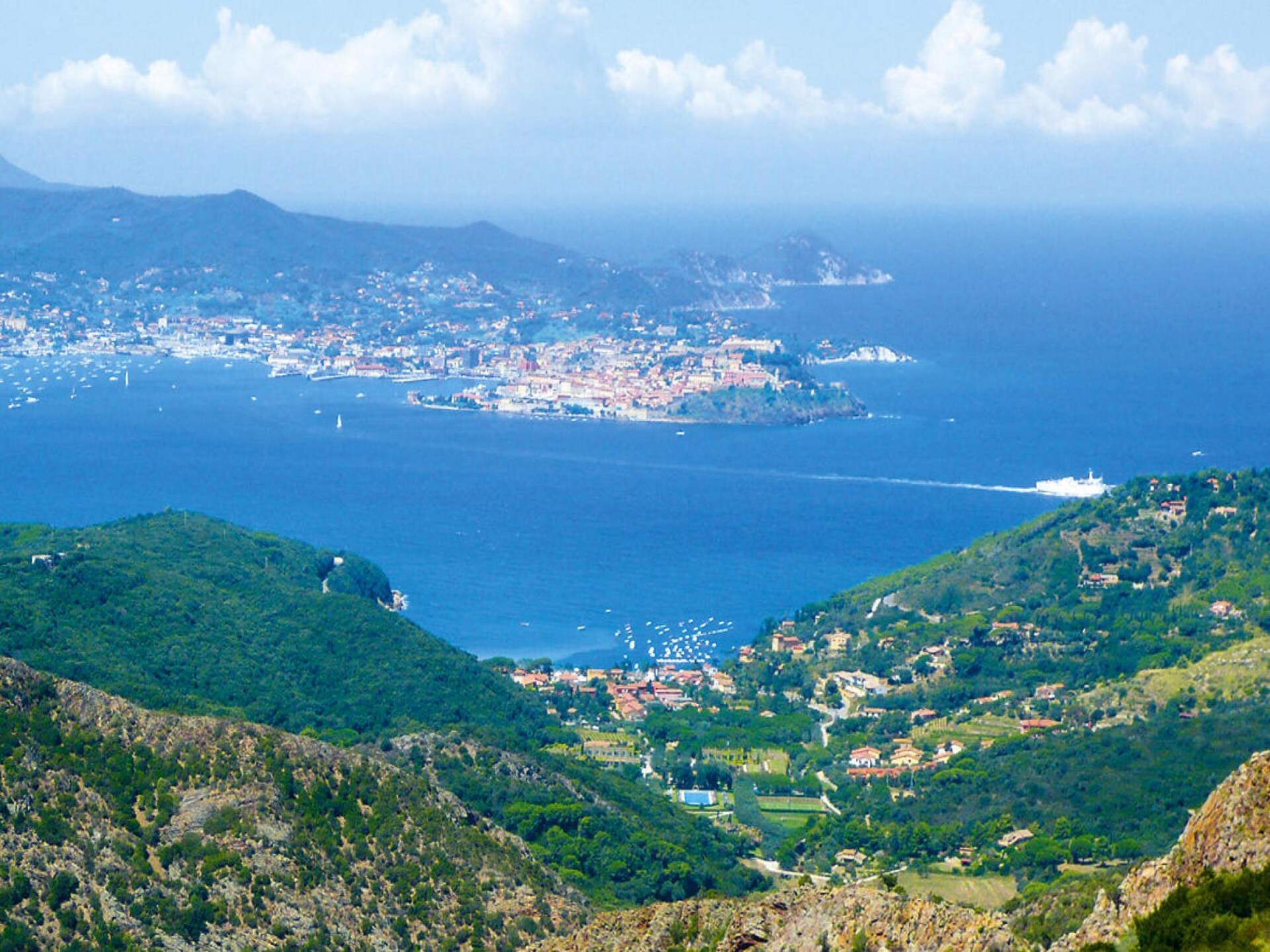 Modern appartement met zwembad en uitzicht in Rio nell'Elba - foto 17