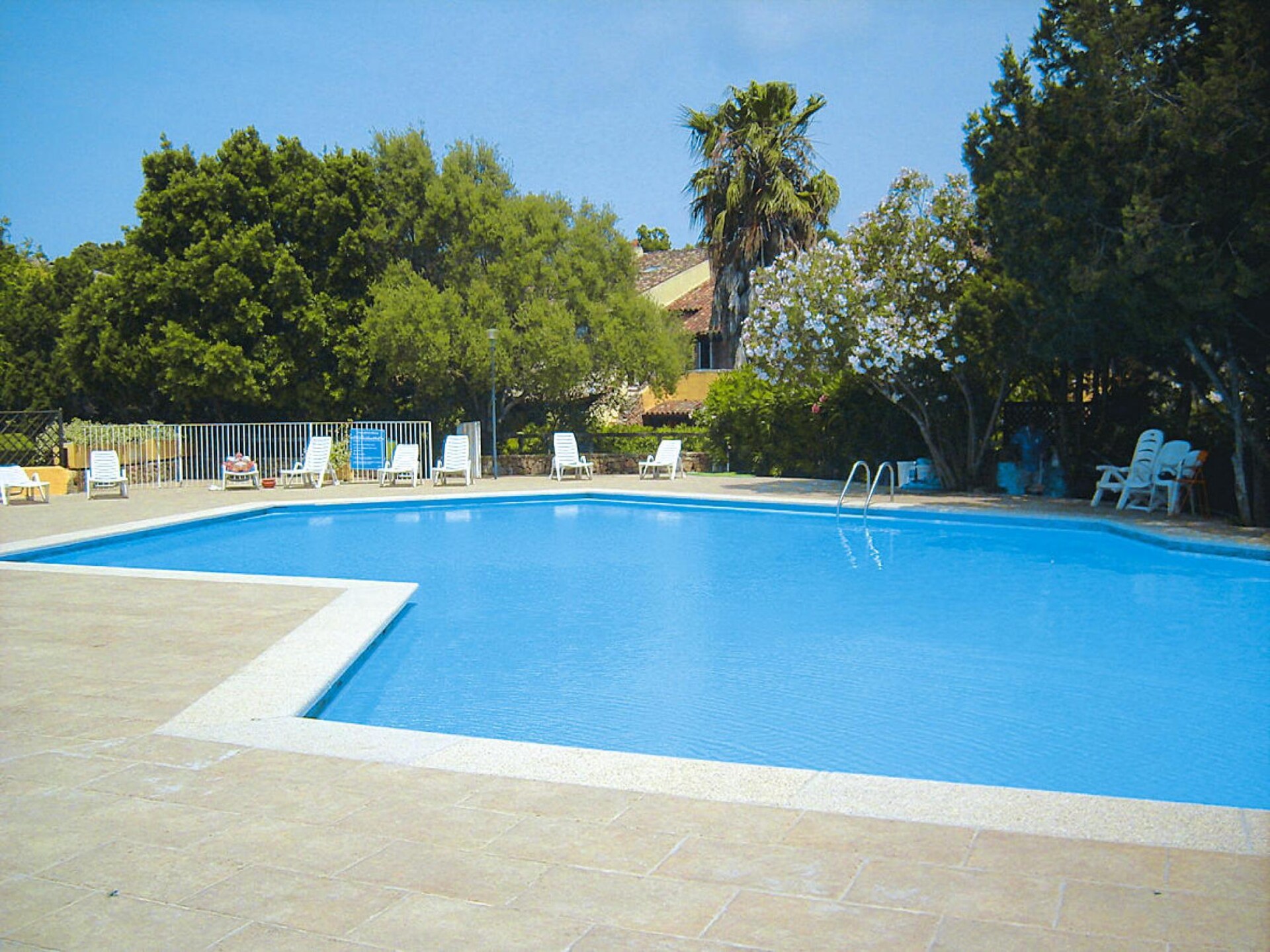 2-persoons appartement in het centrum van Porto Rotondo - foto 9