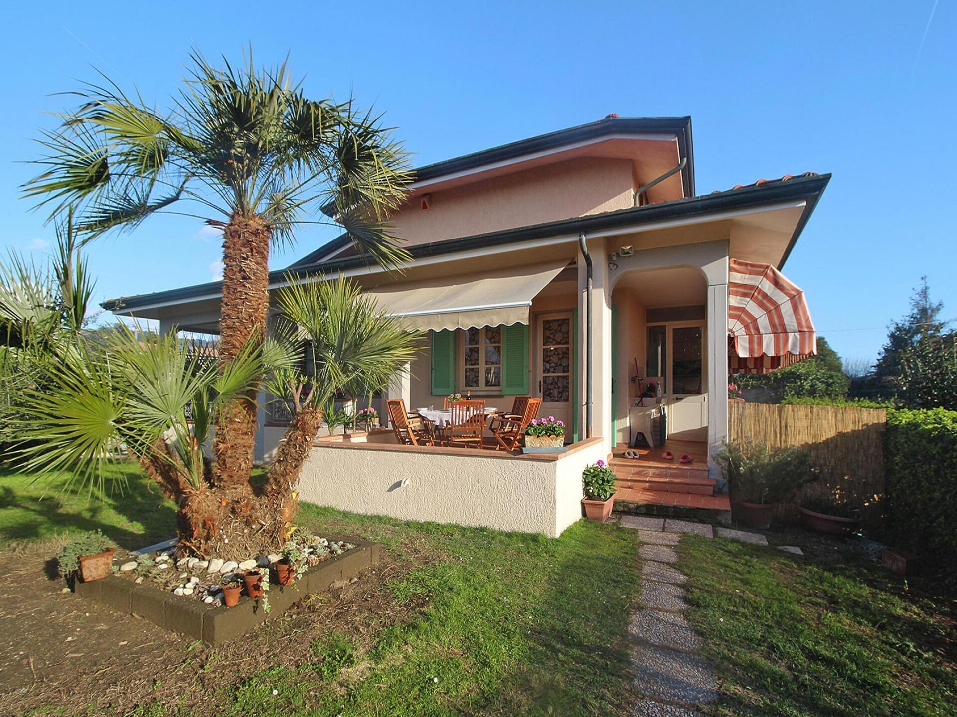 Villa Lea: Vrijstaand vakantiehuis met zwembad nabij Lido di Camaiore - foto 17