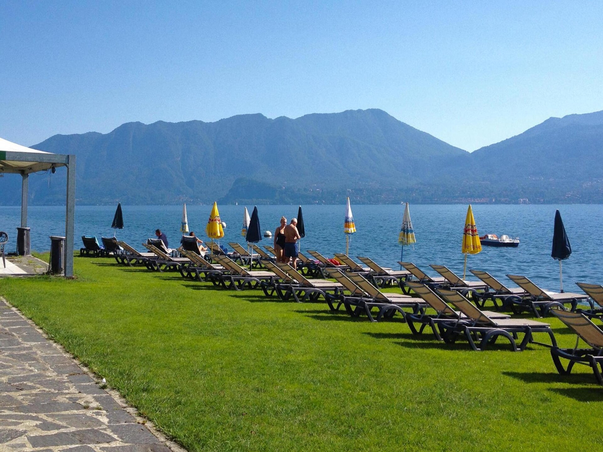 Licht appartement voor 6 personen nabij Lago Maggiore in Oggebbio - foto 21