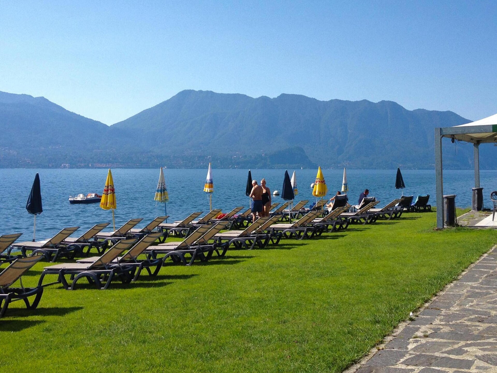 Licht appartement voor 6 personen nabij Lago Maggiore in Oggebbio - foto 24