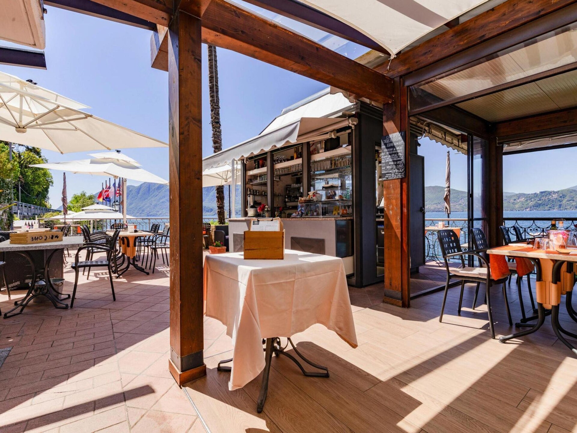 Licht appartement voor 6 personen nabij Lago Maggiore in Oggebbio - foto 15