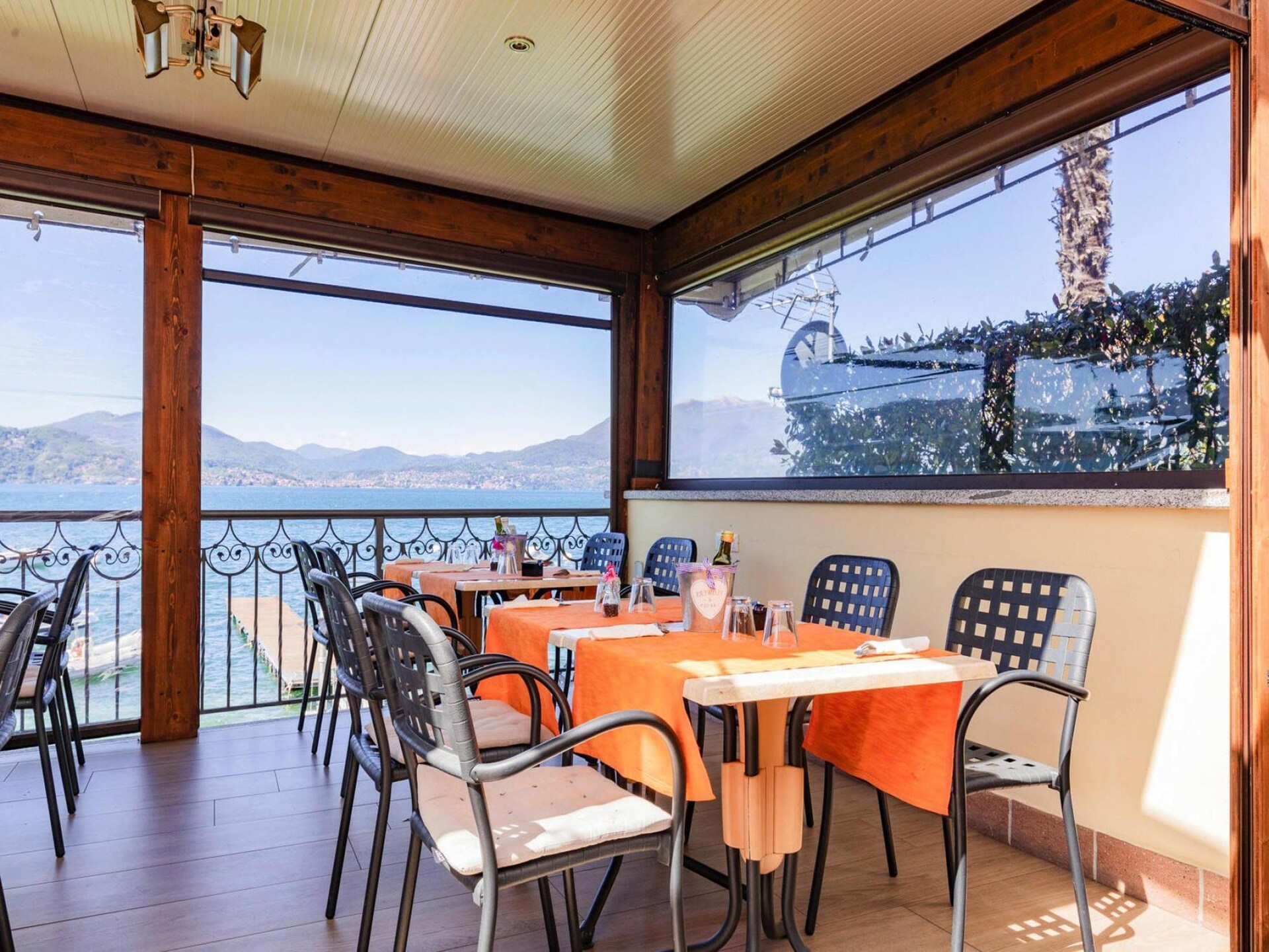Licht appartement voor 6 personen nabij Lago Maggiore in Oggebbio - foto 17
