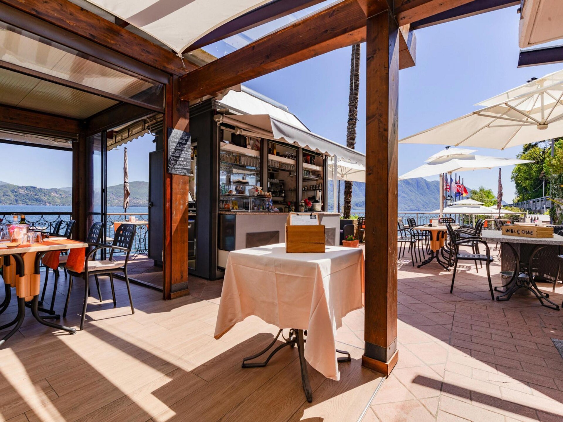 Licht appartement voor 5 personen nabij Lago Maggiore in Oggebbio - foto 8