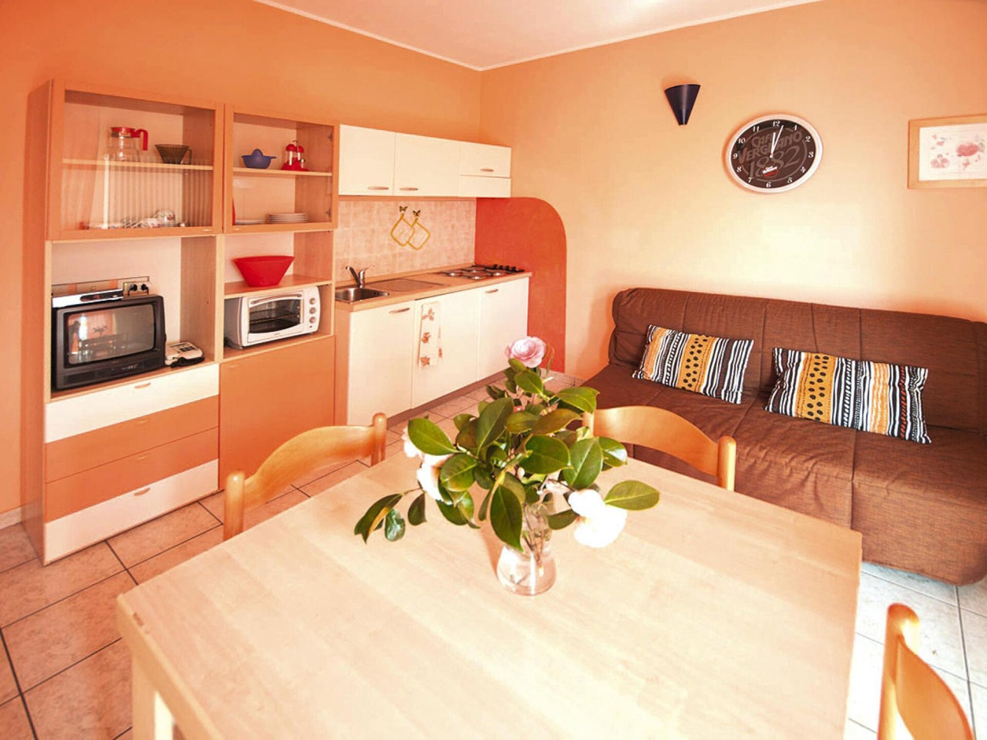 Licht appartement voor 5 personen nabij Lago Maggiore in Oggebbio - foto 15
