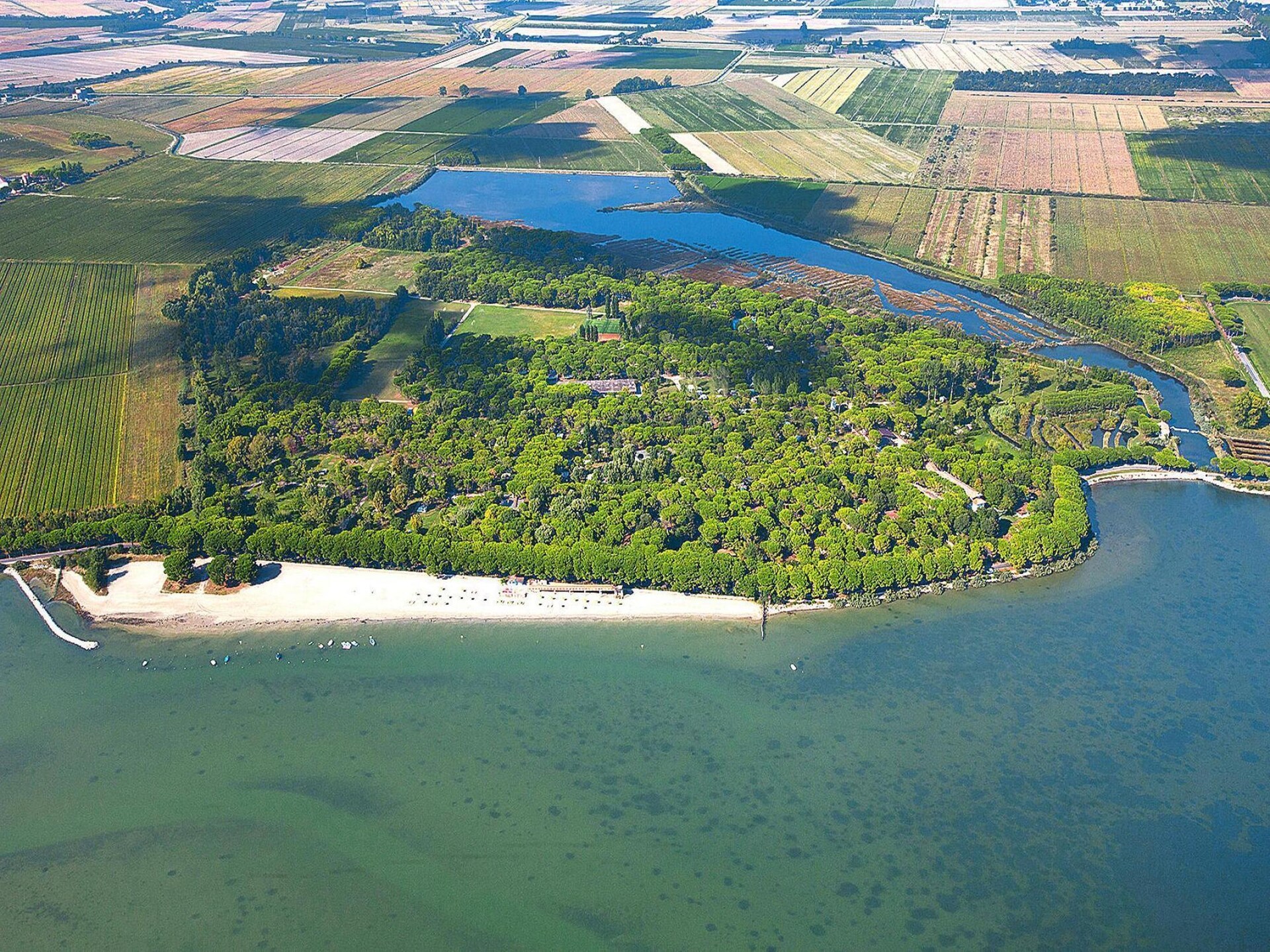 4-persoons bungalow op 500 m van zee in Belvedere di Aquileia - foto 15