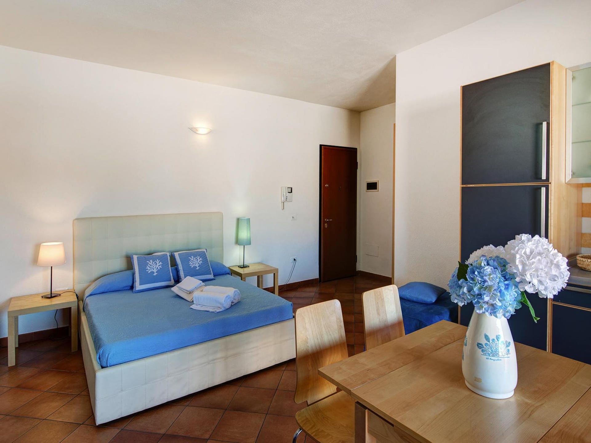 Knus appartement voor 5 in Santa Teresa Gallura, 800m van strand - foto 8