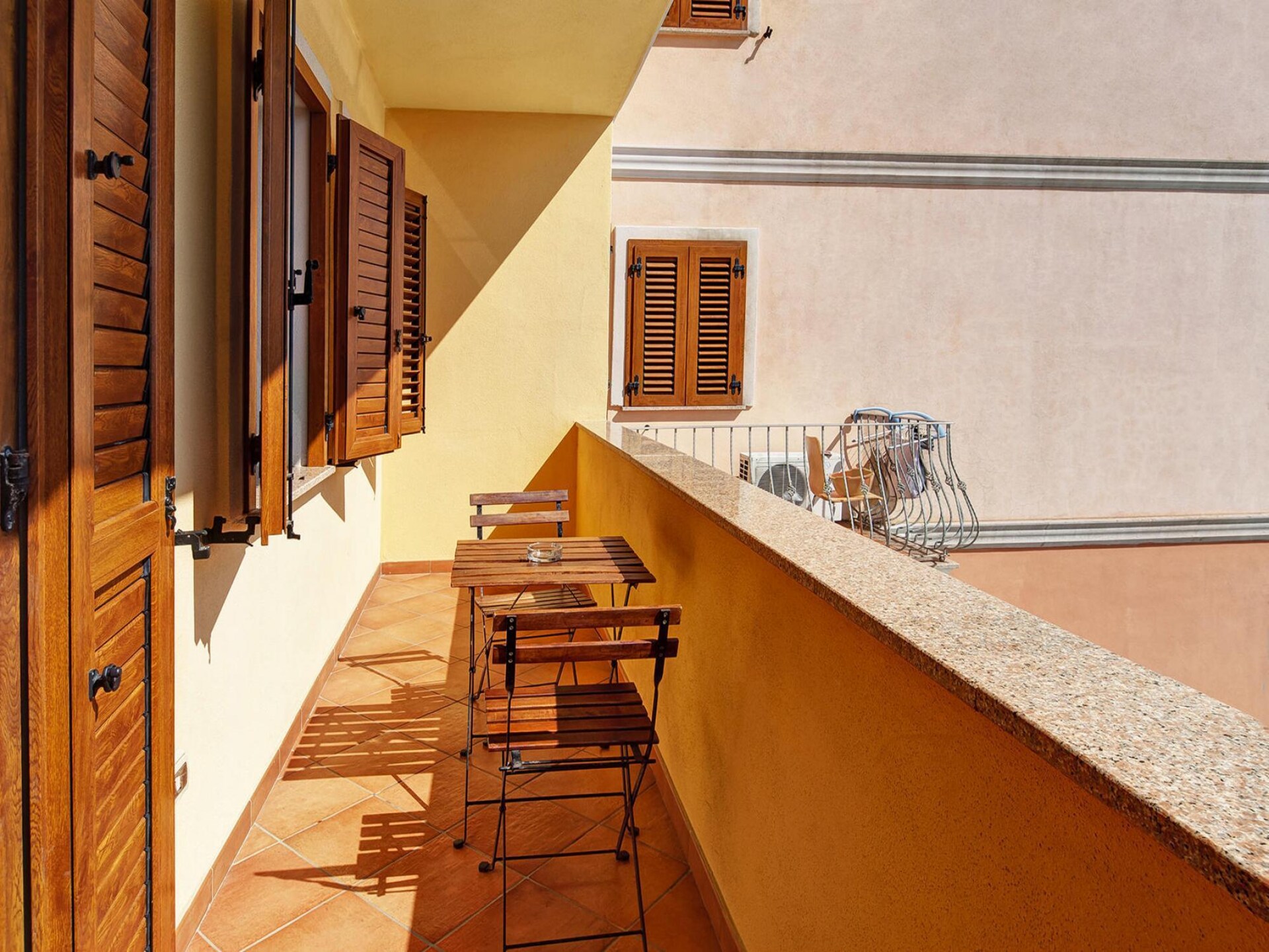 Knus appartement voor 5 in Santa Teresa Gallura, 800m van strand - foto 23
