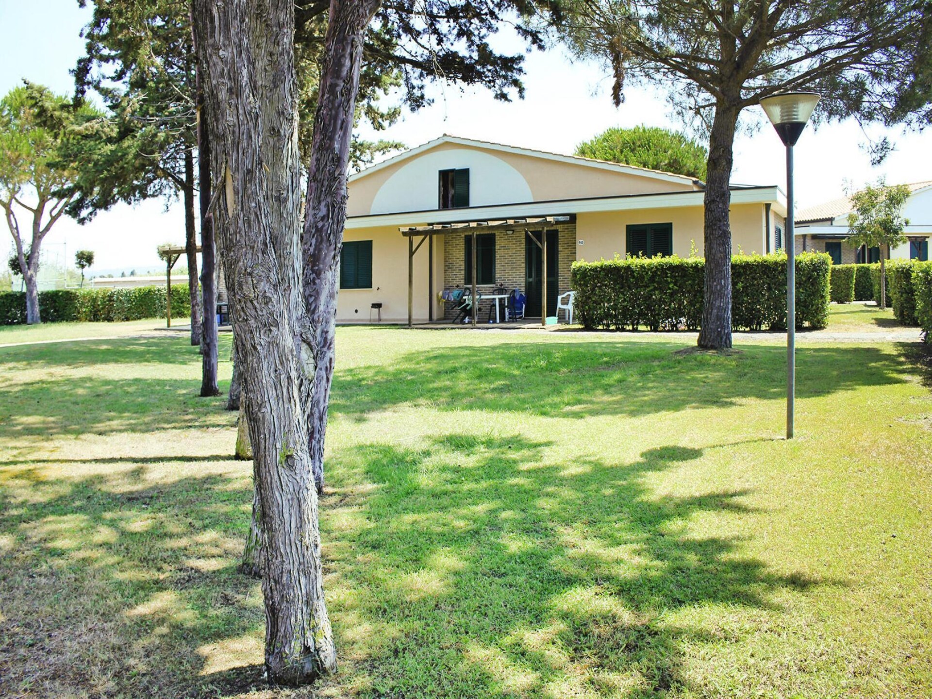 Gelijkvloers appartement met tuin op vakantiepark nabij het strand van Cecina Mare - foto 23