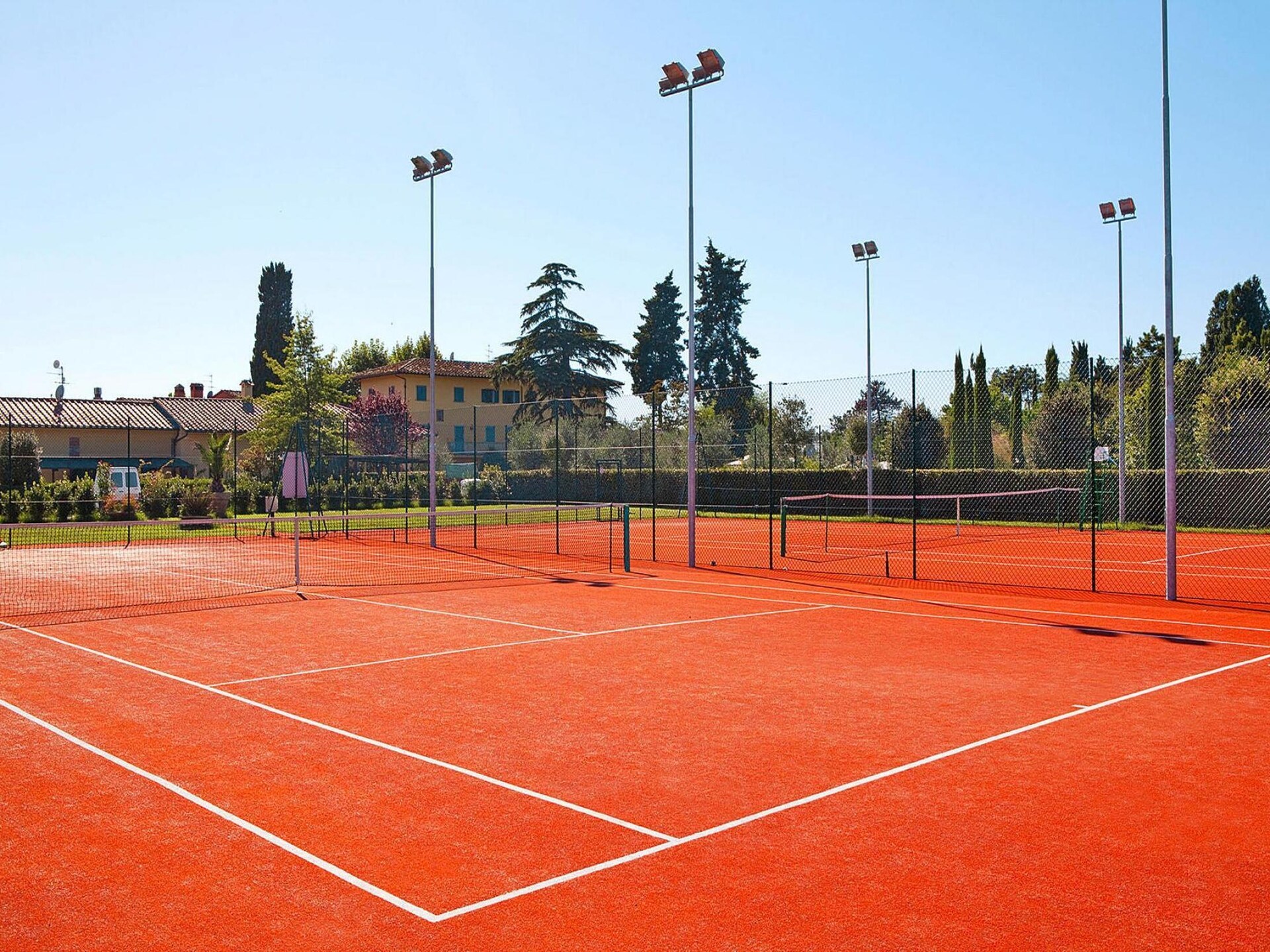 Toscaans appartement op vakantiepark met zwembad en wellness vlakbij meer - foto 18