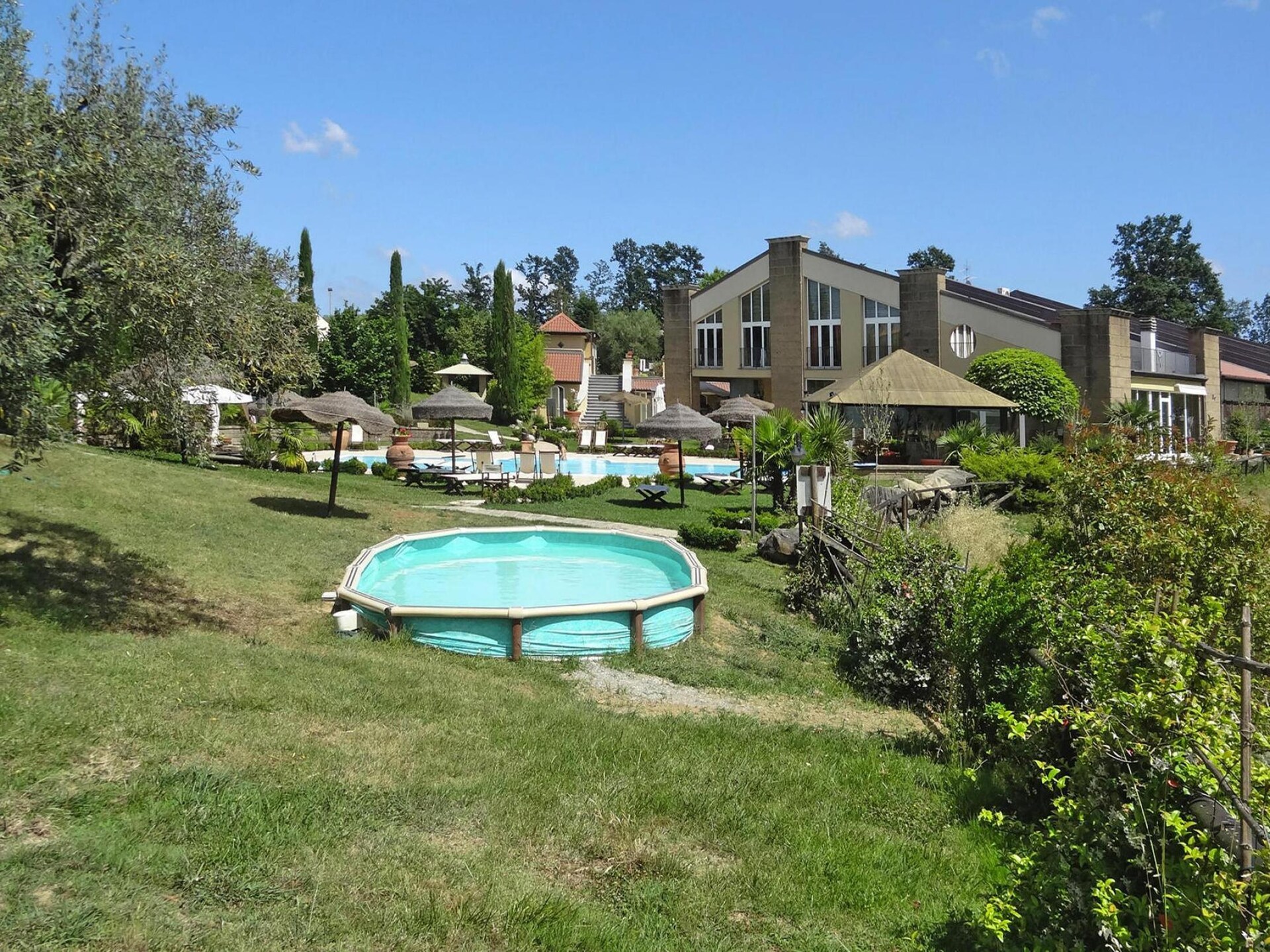 Toscaans appartement op vakantiepark met zwembad en wellness vlakbij meer - foto 22