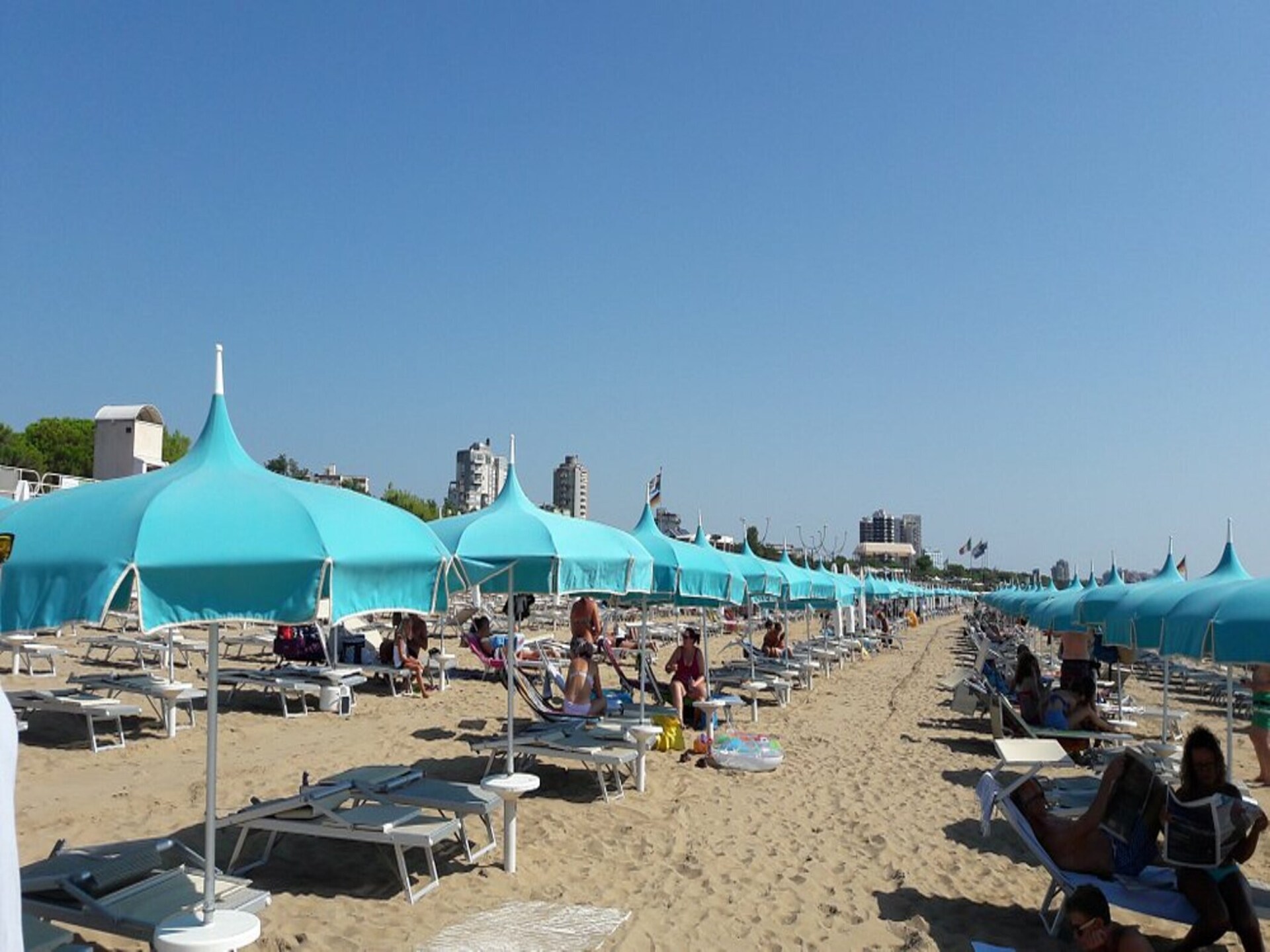 Appartement voor 6 aan de golfbaan in Lignano Pineta met strandservice - foto 16