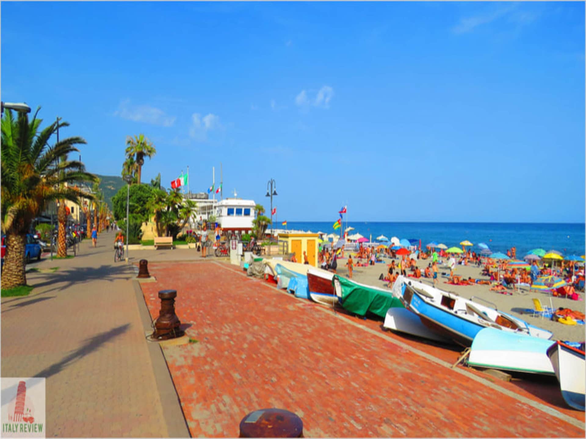 Dicht bij centrum: Ruim appartement voor 6 personen in Pietra Ligure - foto 13