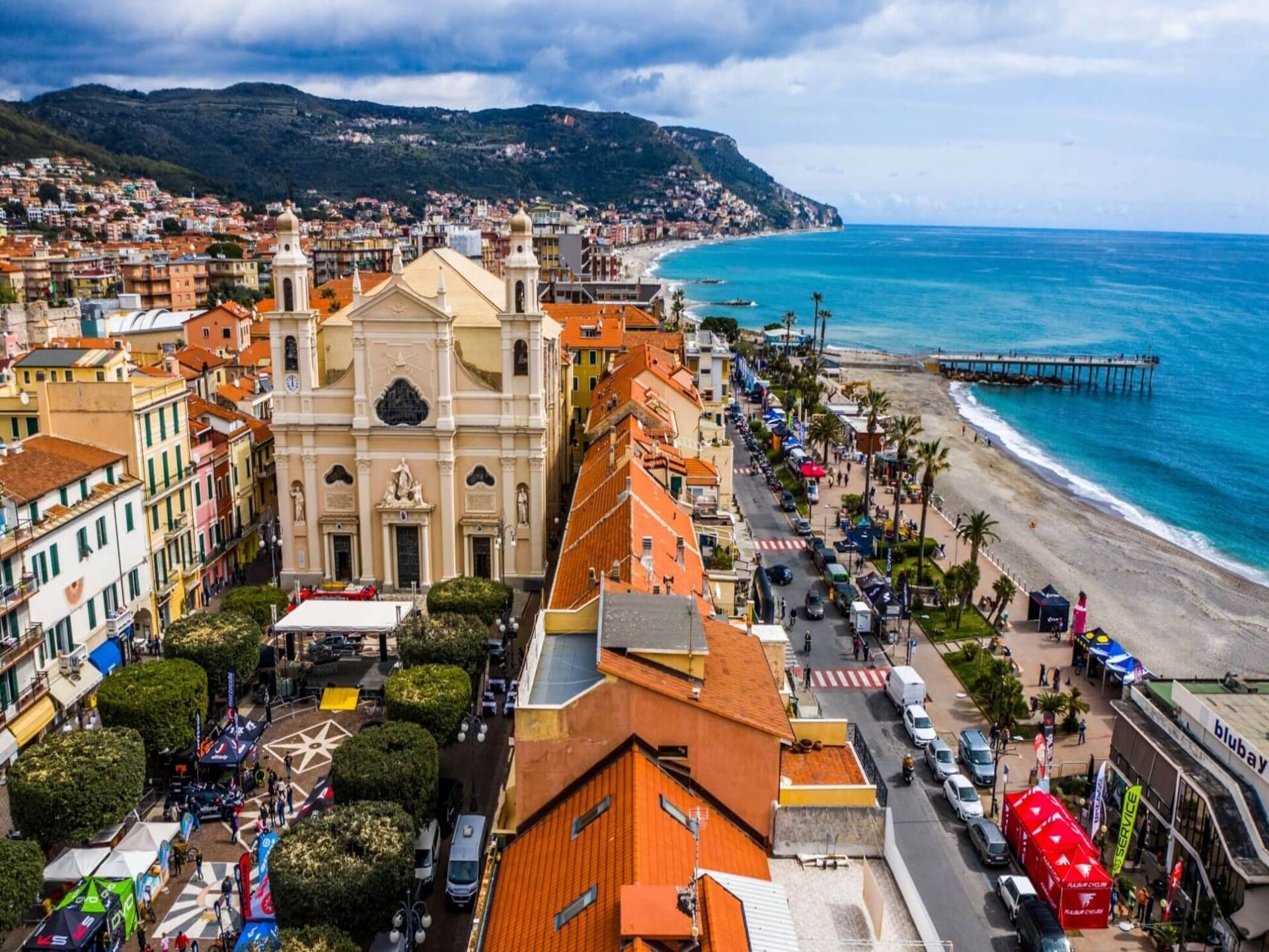 Dicht bij centrum: Ruim appartement voor 6 personen in Pietra Ligure - foto 11