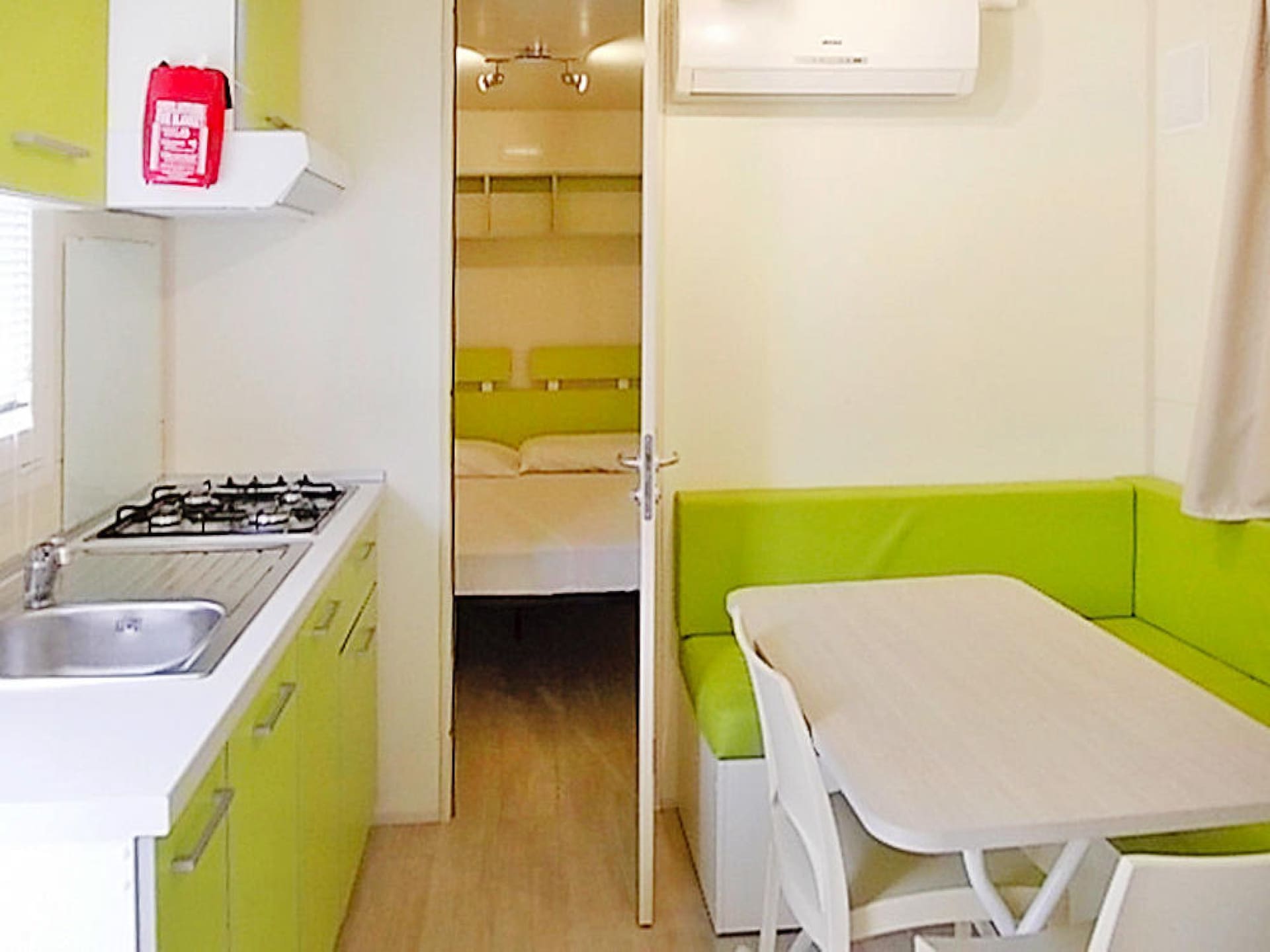 Op 400m van het meer: Comfortabele stacaravan in Moniga del Garda - foto 16