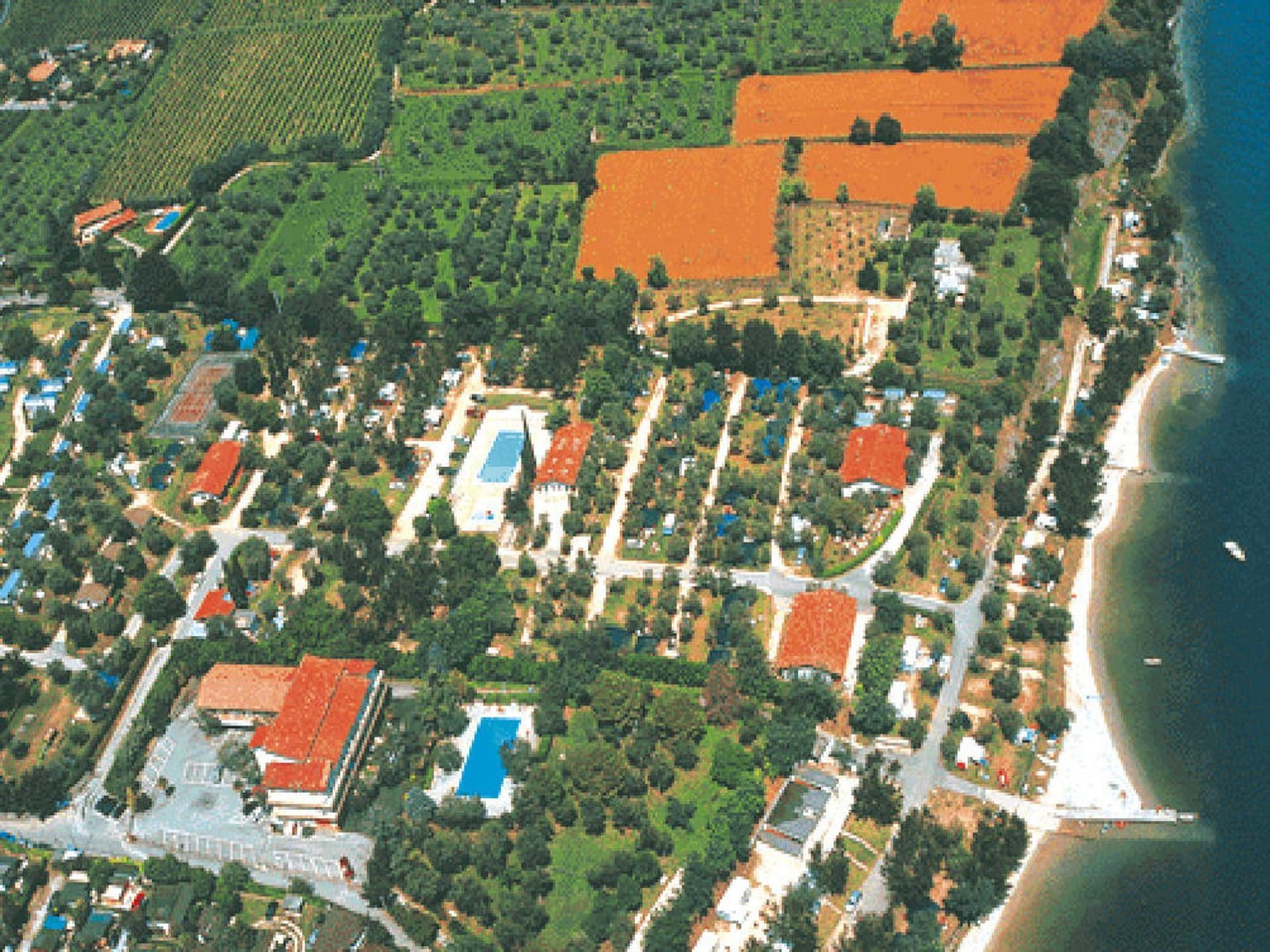 Op 400m van het meer: Comfortabele stacaravan in Moniga del Garda - foto 26