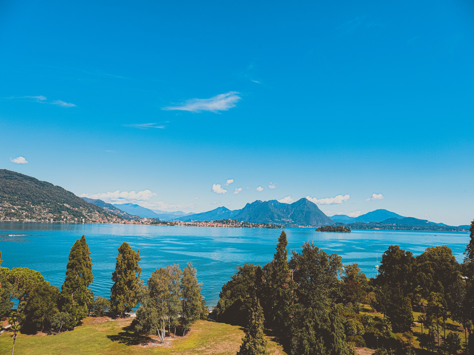 Op 600 m van het meer: Comfortabel appartement in centrum Baveno - foto 23