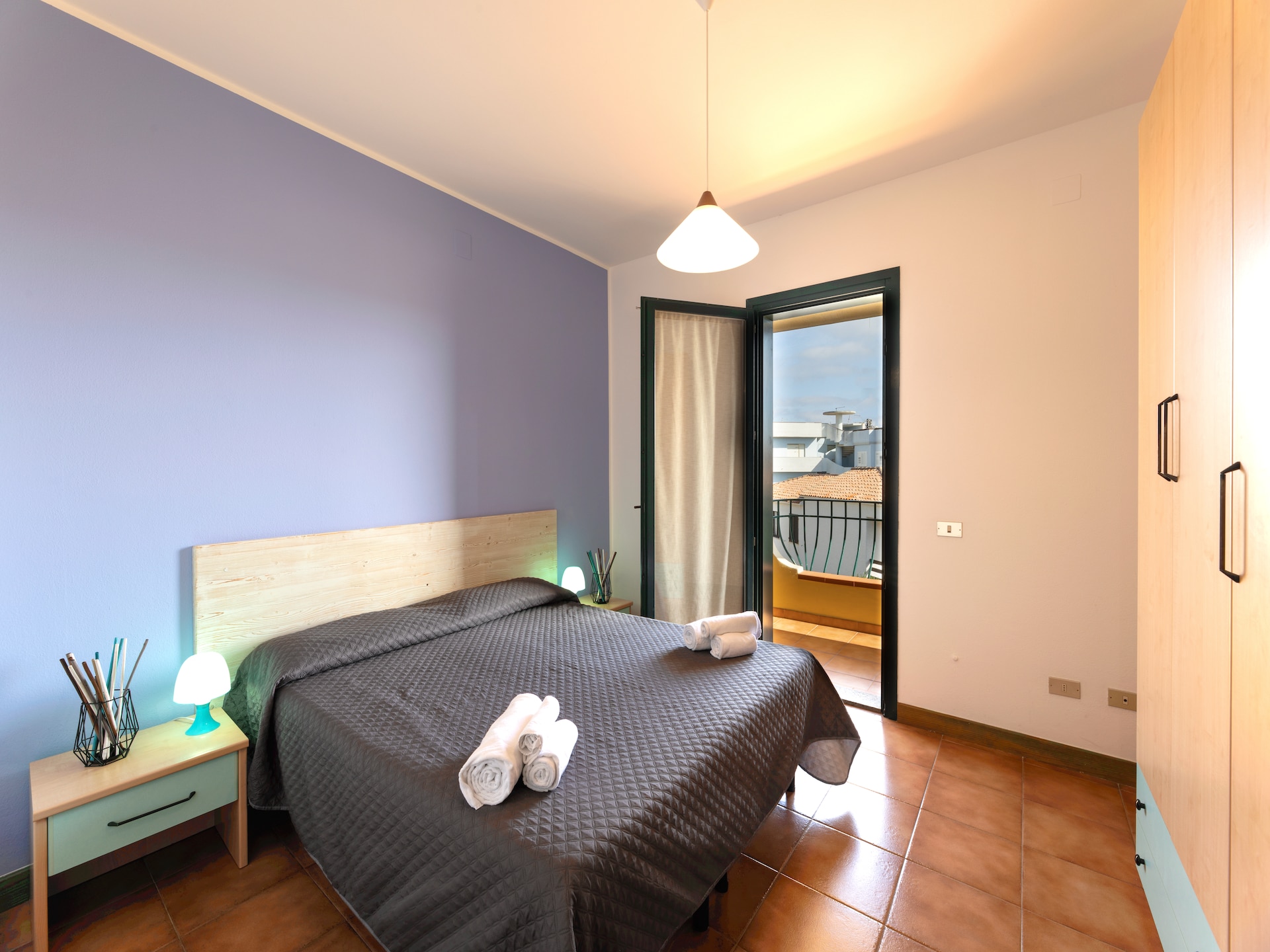 Licht appartement op vakantiepark met zwembad, 800 meter van strand - foto 8