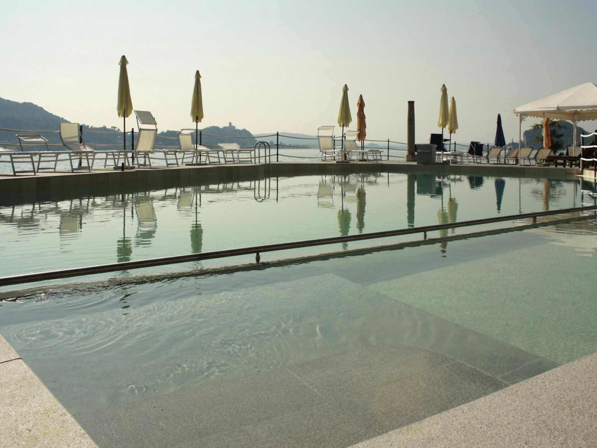 3-persoons appartement aan het Lago Maggiore in Meina - foto 24