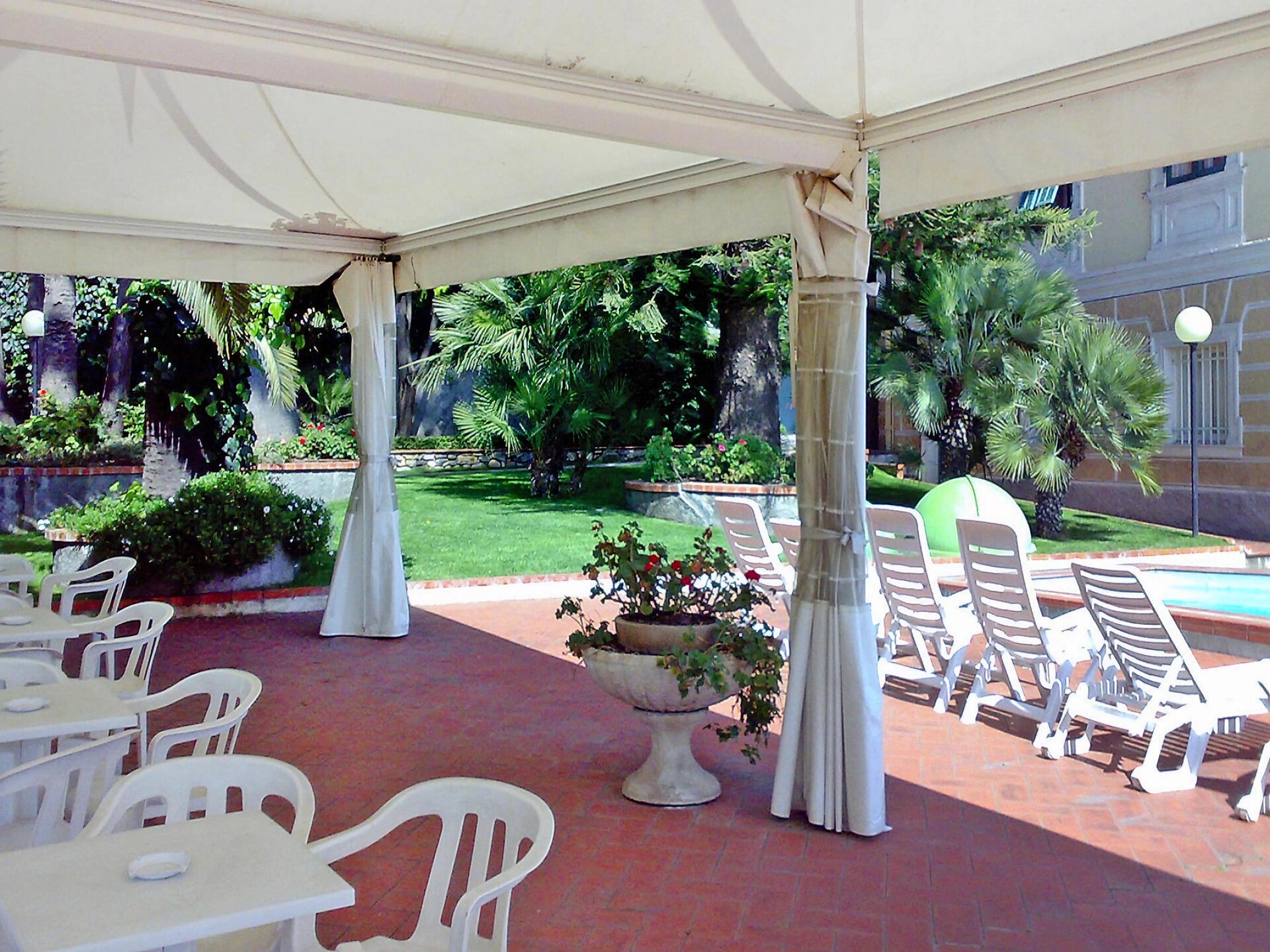 Sfeervol appartement in 19e-eeuwse villa nabij zee in Imperia - foto 15