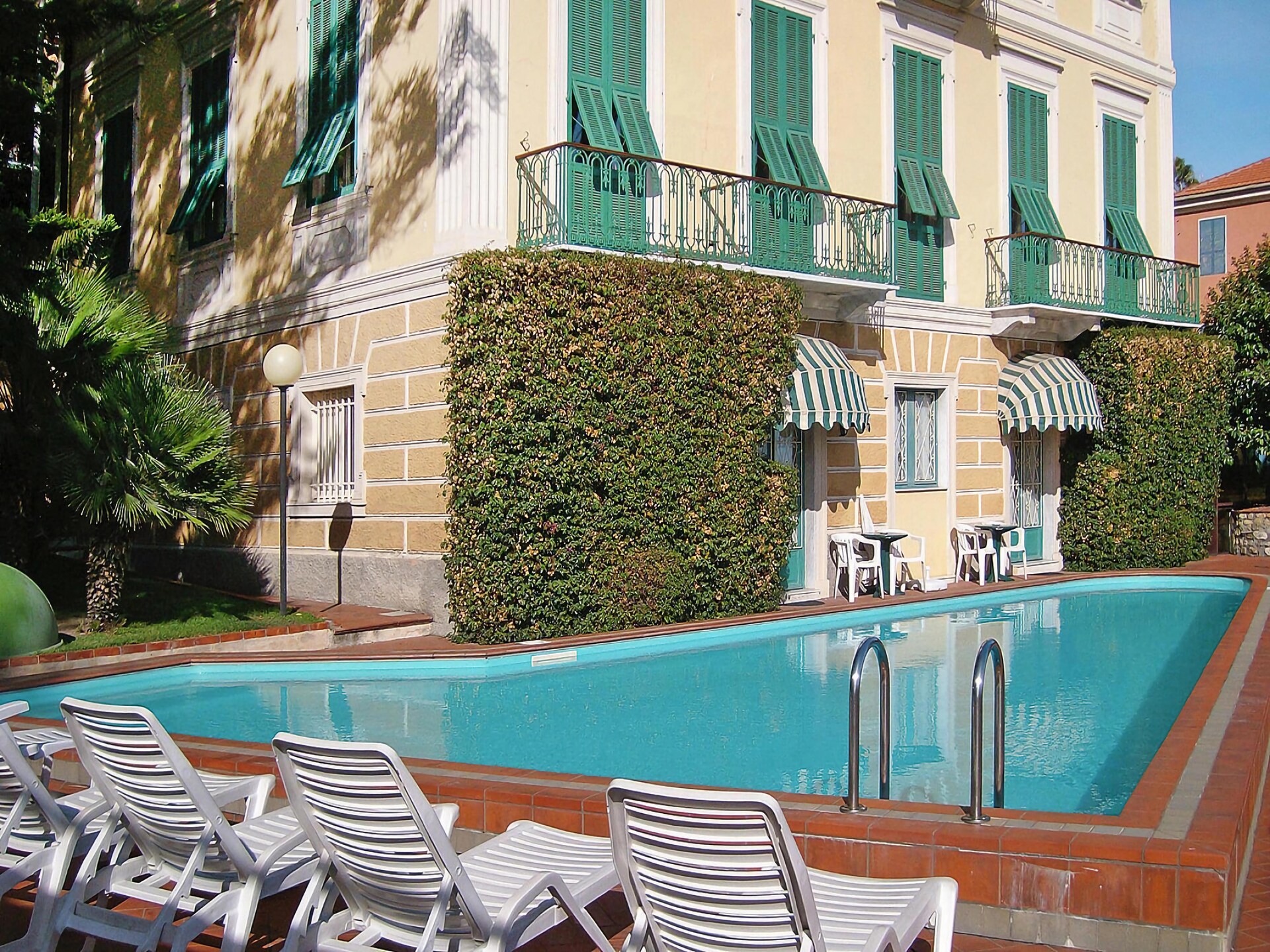 Sfeervol appartement in 19e-eeuwse villa nabij zee in Imperia - foto 7