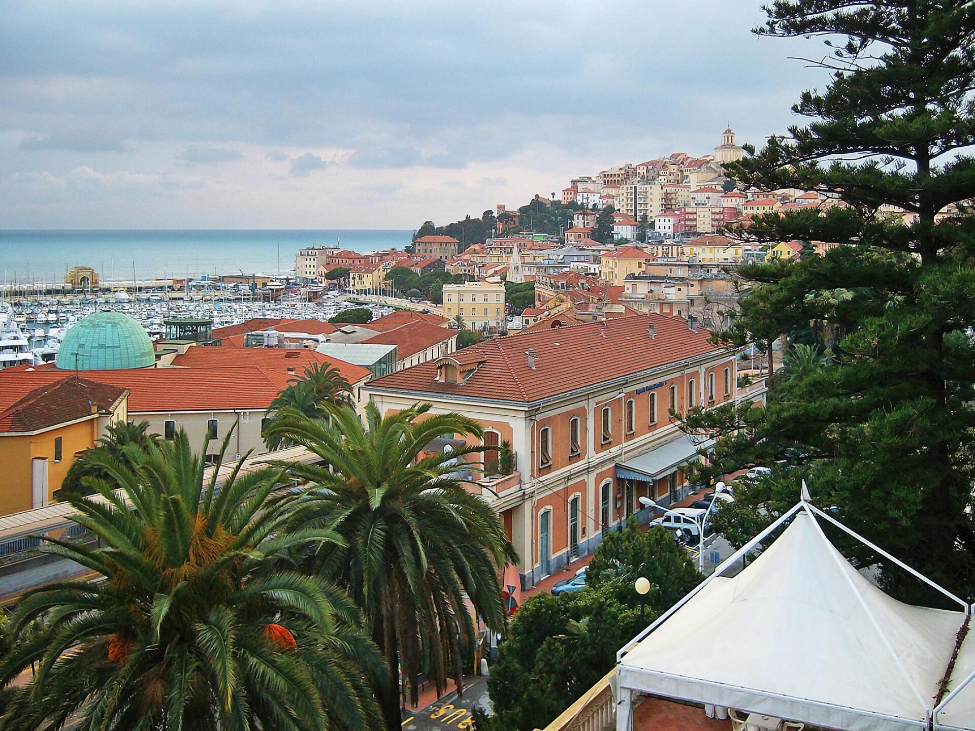 Sfeervol appartement in 19e-eeuwse villa nabij zee in Imperia - foto 19