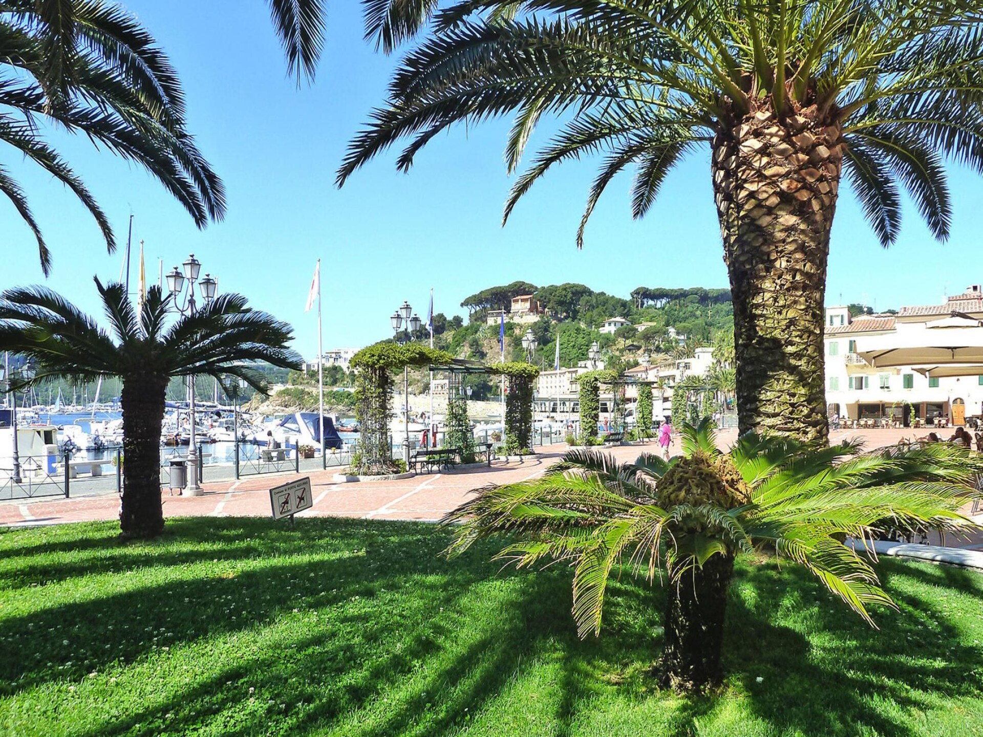 Vrijstaande villa met gedeeld zwembad en uitzicht op Rio nell'Elba - foto 23