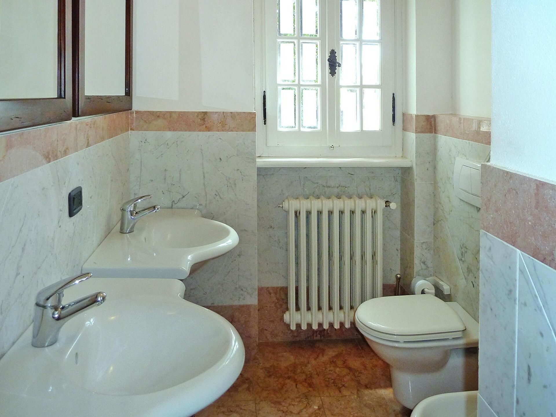 Vrijstaande villa met gedeeld zwembad en uitzicht op Rio nell'Elba - foto 12