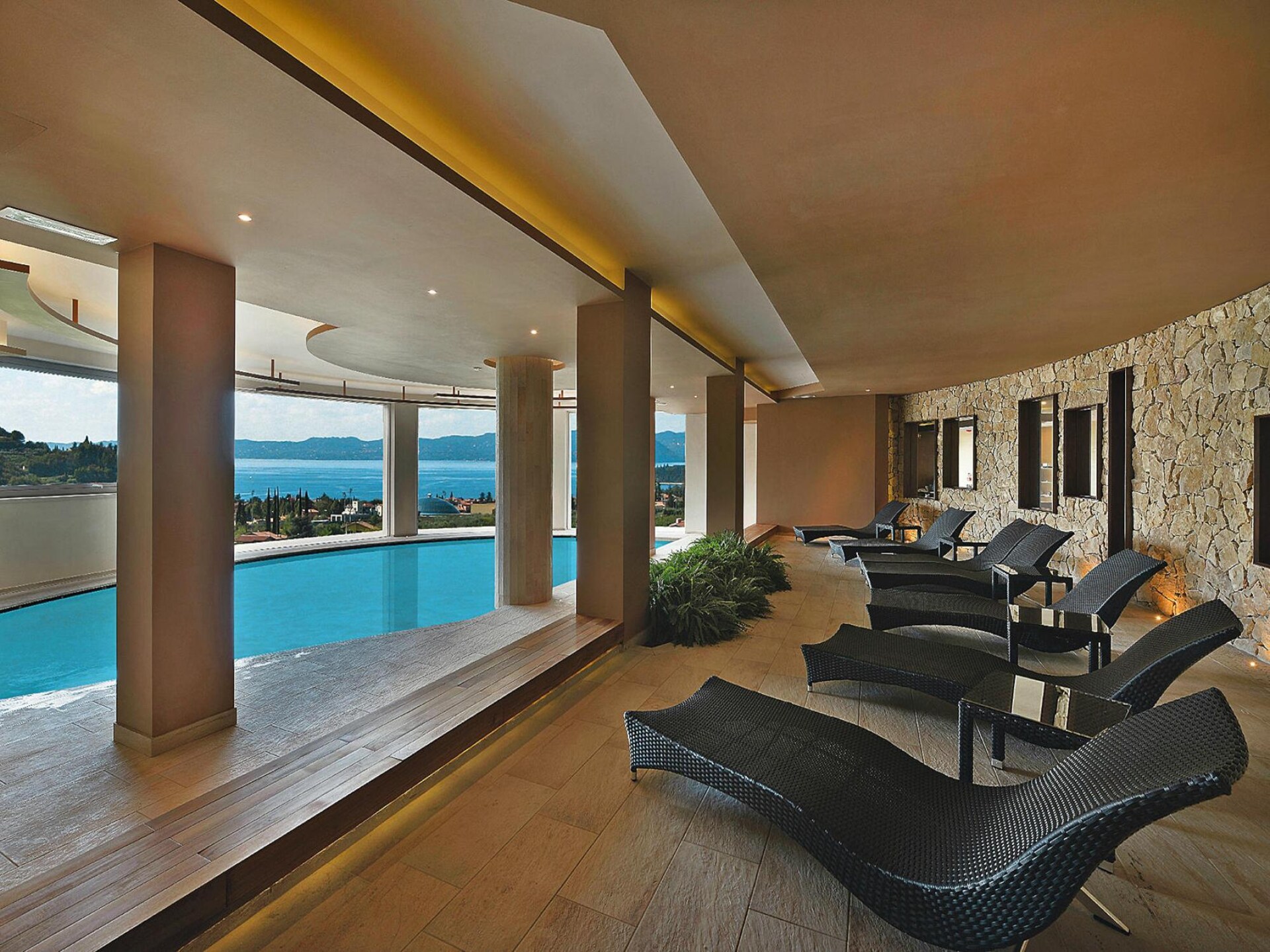 Ruim appartement met uitzicht op het meer in Garda - foto 6