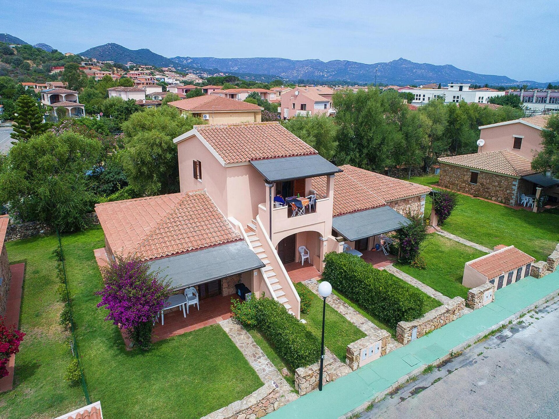 Centraal gelegen appartement voor 5 personen in San Teodoro - foto 1