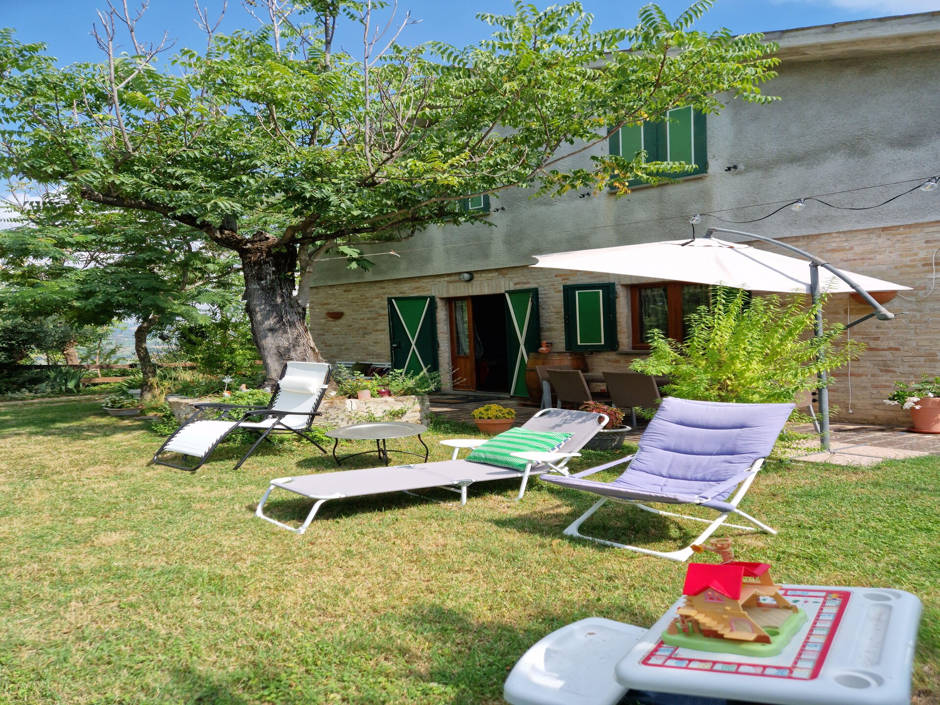Vakantiehuis met privézwembad tussen de olijfbomen bij Montemaggiore - foto 15