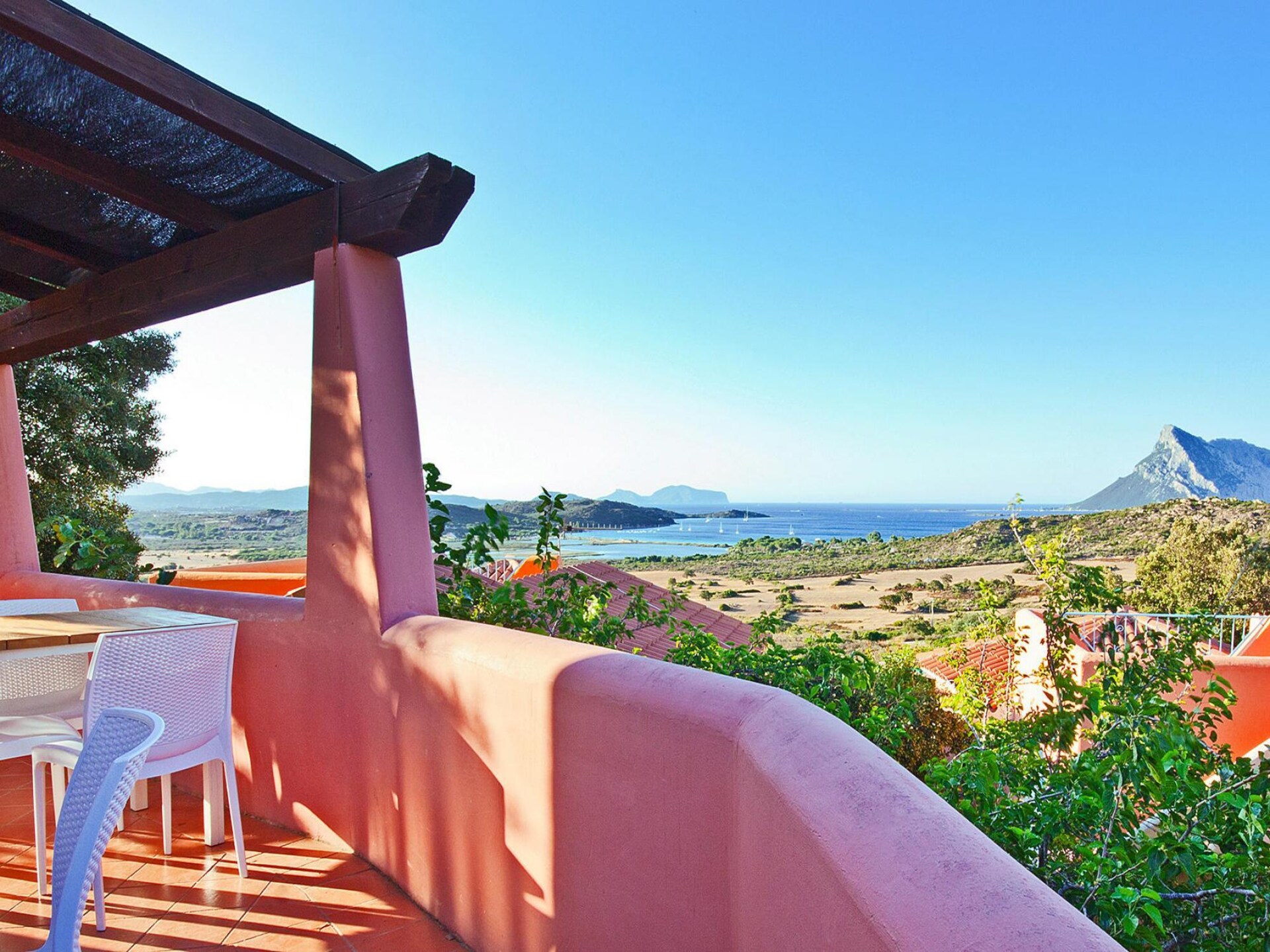 Op 1,2 km van zee: Sfeervol appartement in Loiri voor 4 personen - foto 2