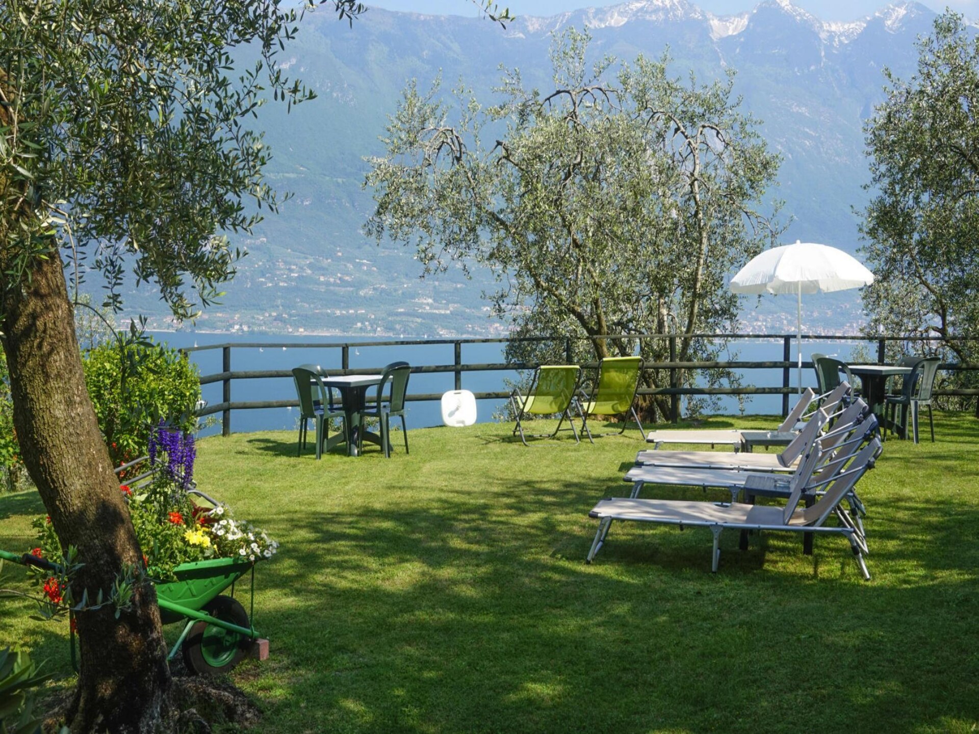 Romantisch appartement met meerzicht in Limone sul Garda - foto 7