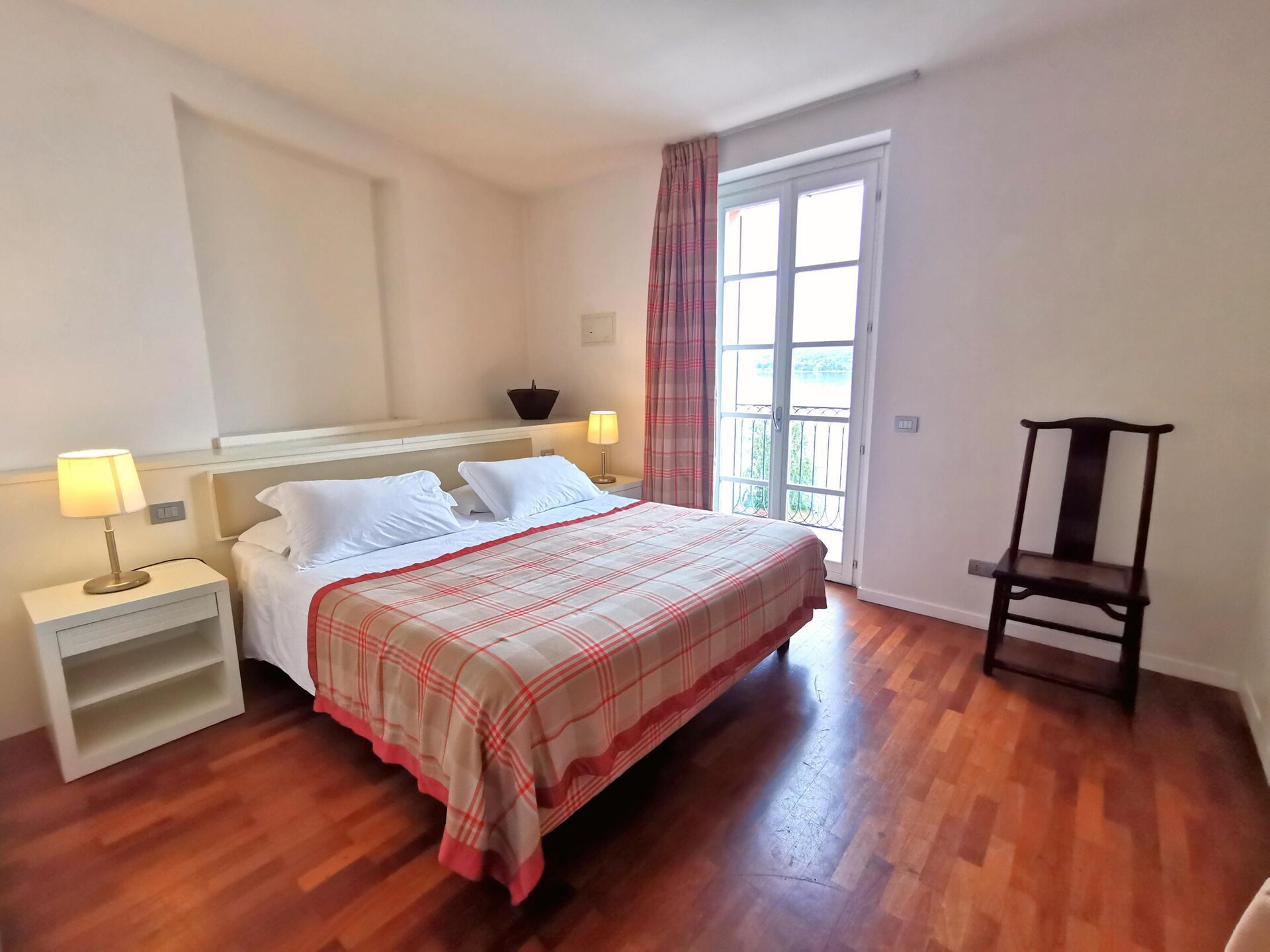 6-persoons appartement aan het meer in Meina - foto 2
