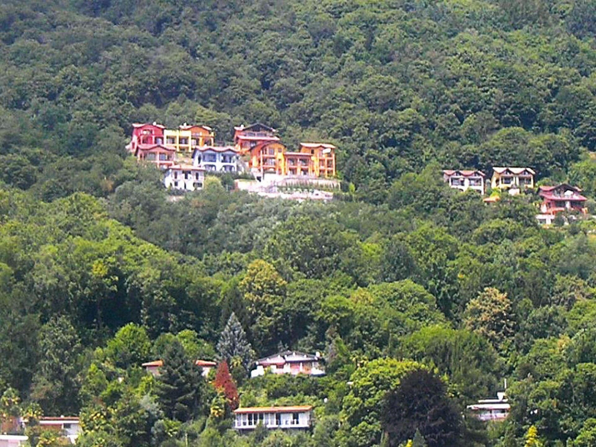 Licht appartement met panoramisch uitzicht in Oggebbio - foto 8