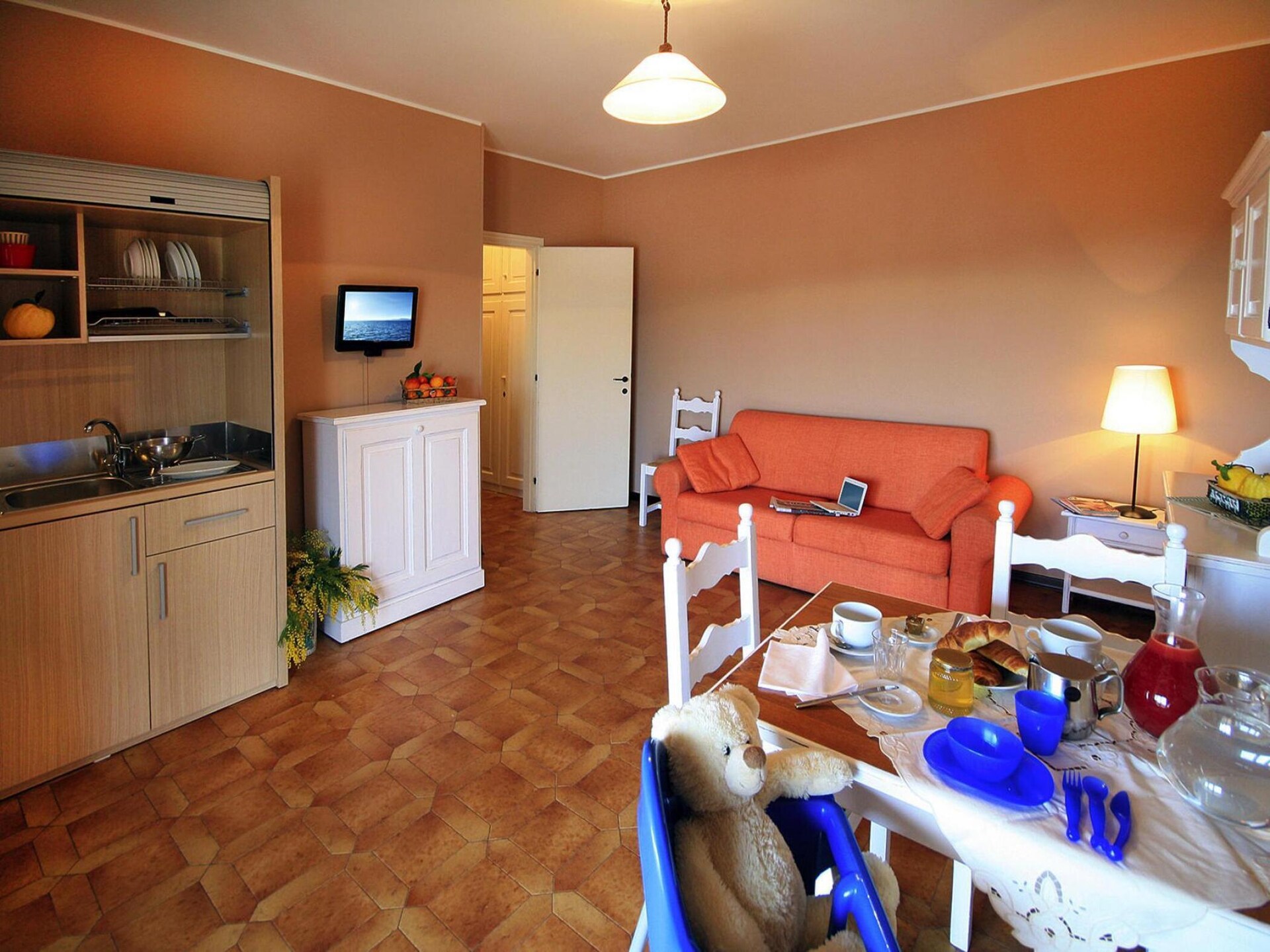 Knus appartement voor 5 op vakantiepark bij San Bartolomeo al Mare - foto 11