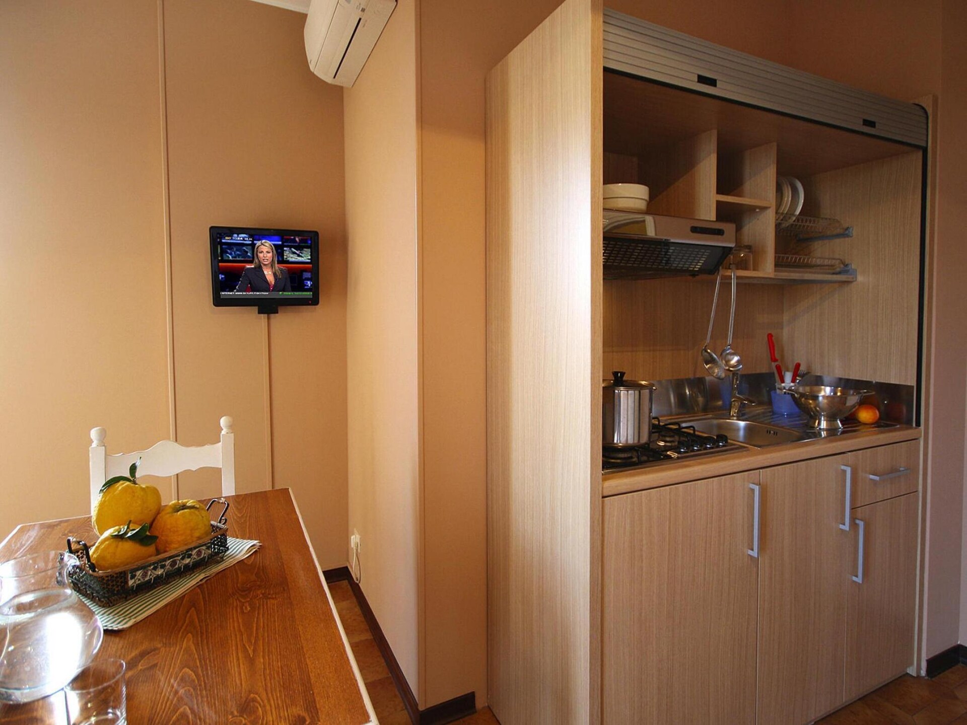 Knus appartement voor 5 op vakantiepark bij San Bartolomeo al Mare - foto 13