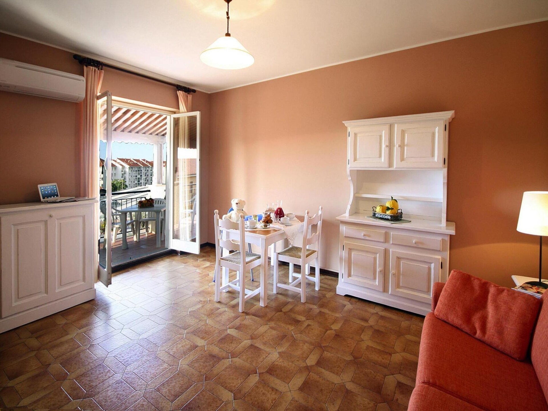 Knus appartement voor 5 op vakantiepark bij San Bartolomeo al Mare - foto 12