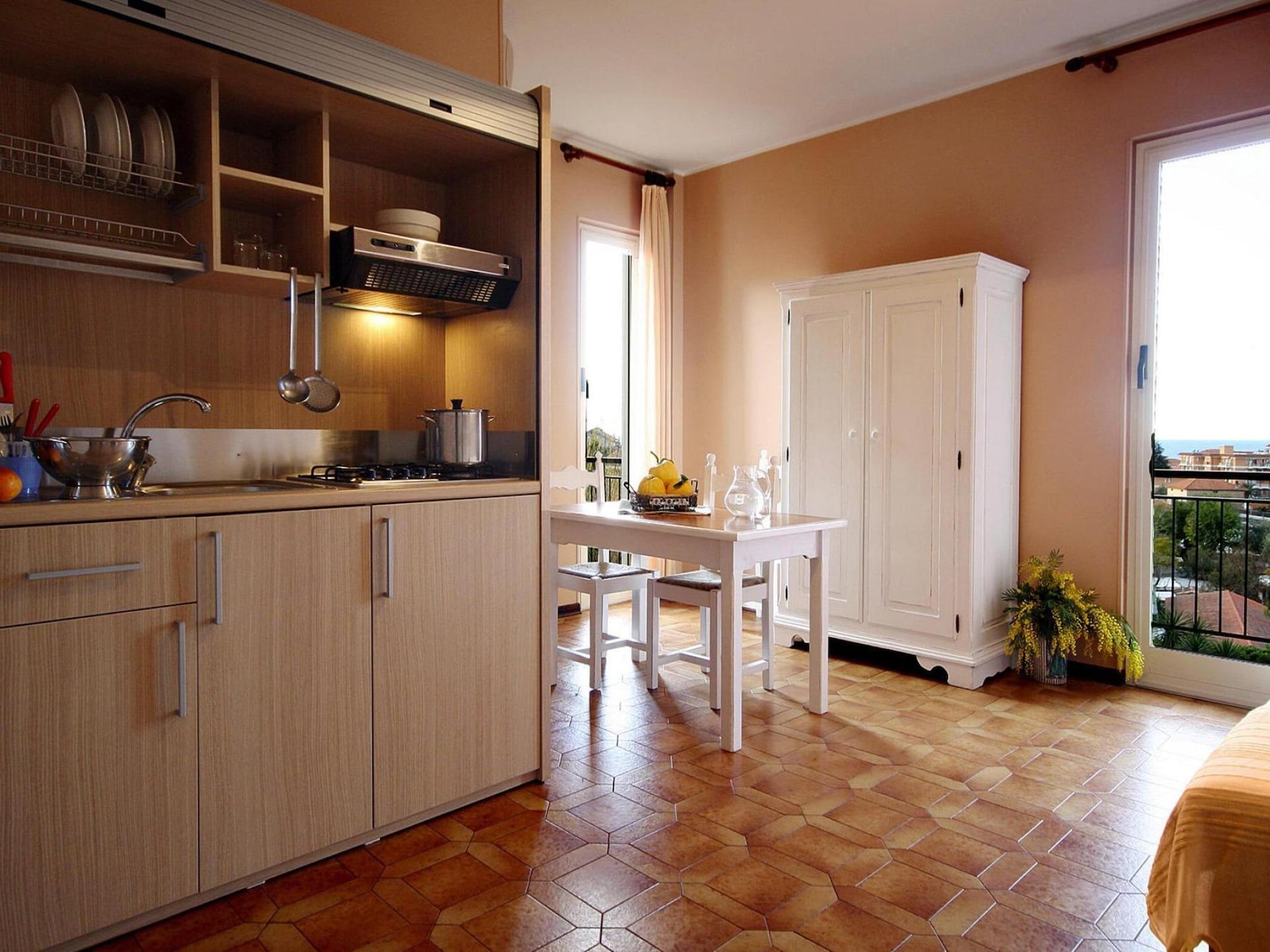 Knus appartement voor 5 op vakantiepark bij San Bartolomeo al Mare - foto 5