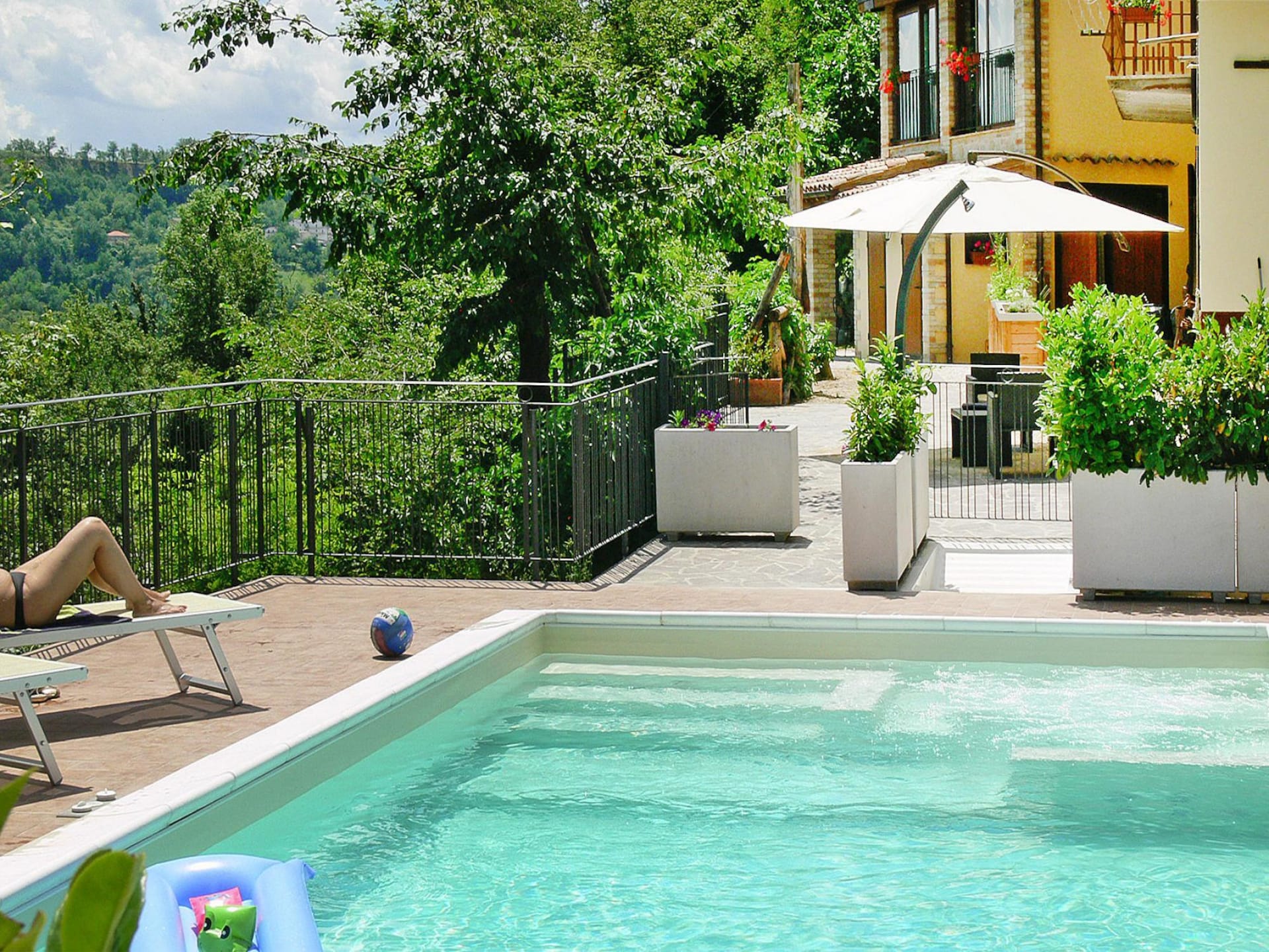 Agriturismo La Filomena Montefortino - Appartement l'Infinito met zwembad - foto 7