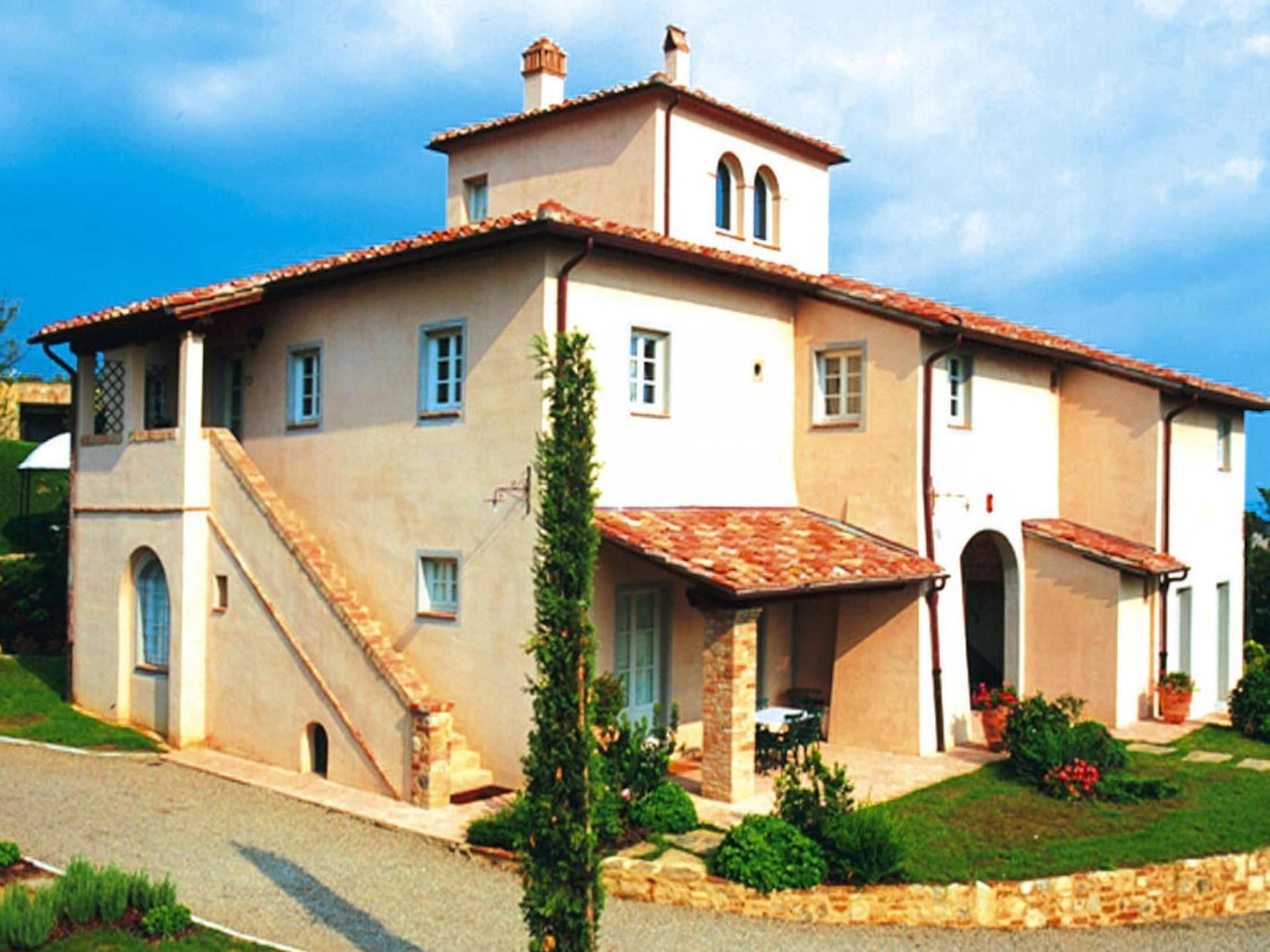 Ruim Toscaans appartement voor 6 personen in Gambassi Terme - foto 1