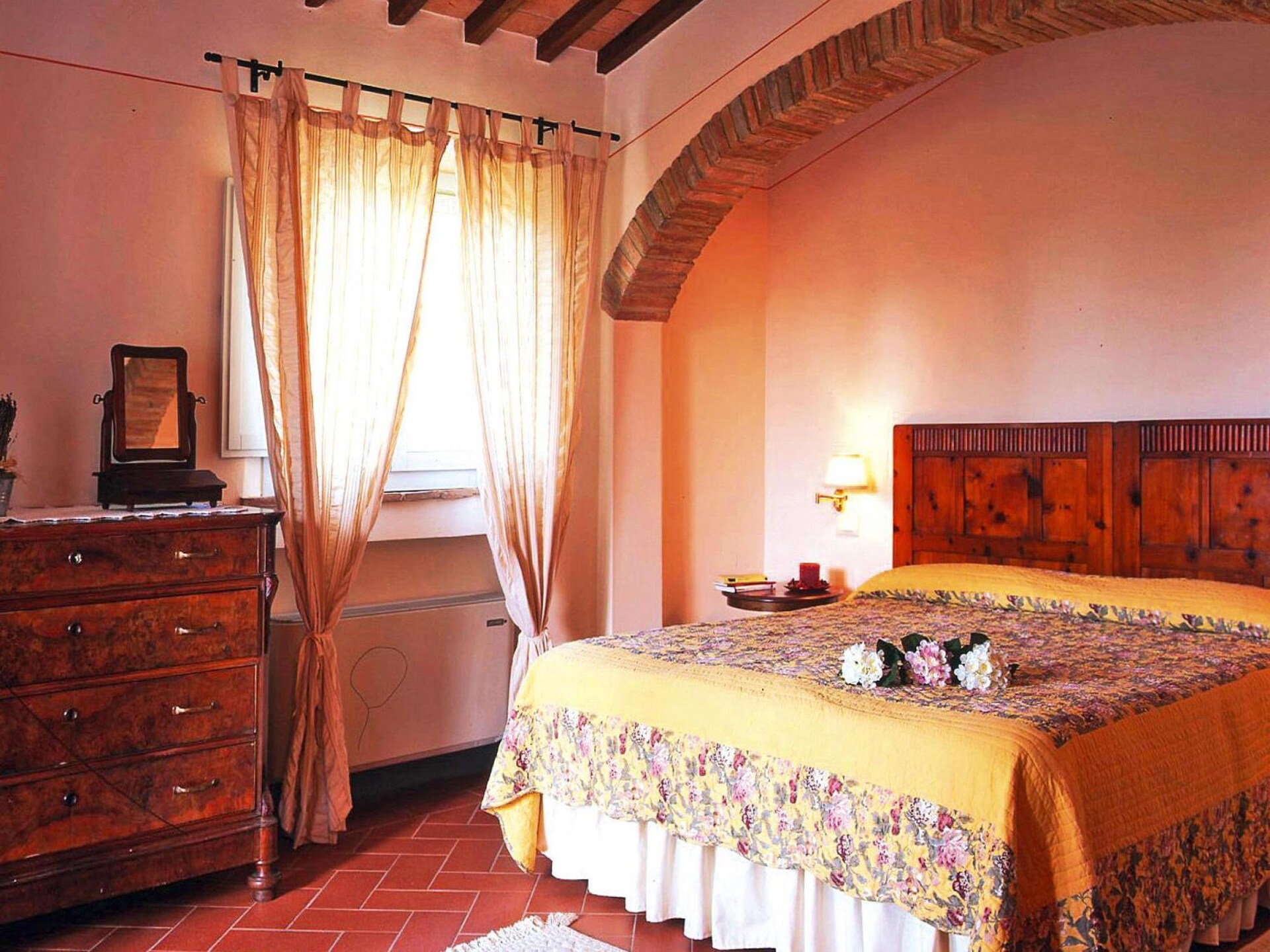 Ruim Toscaans appartement voor 6 personen in Gambassi Terme - foto 23