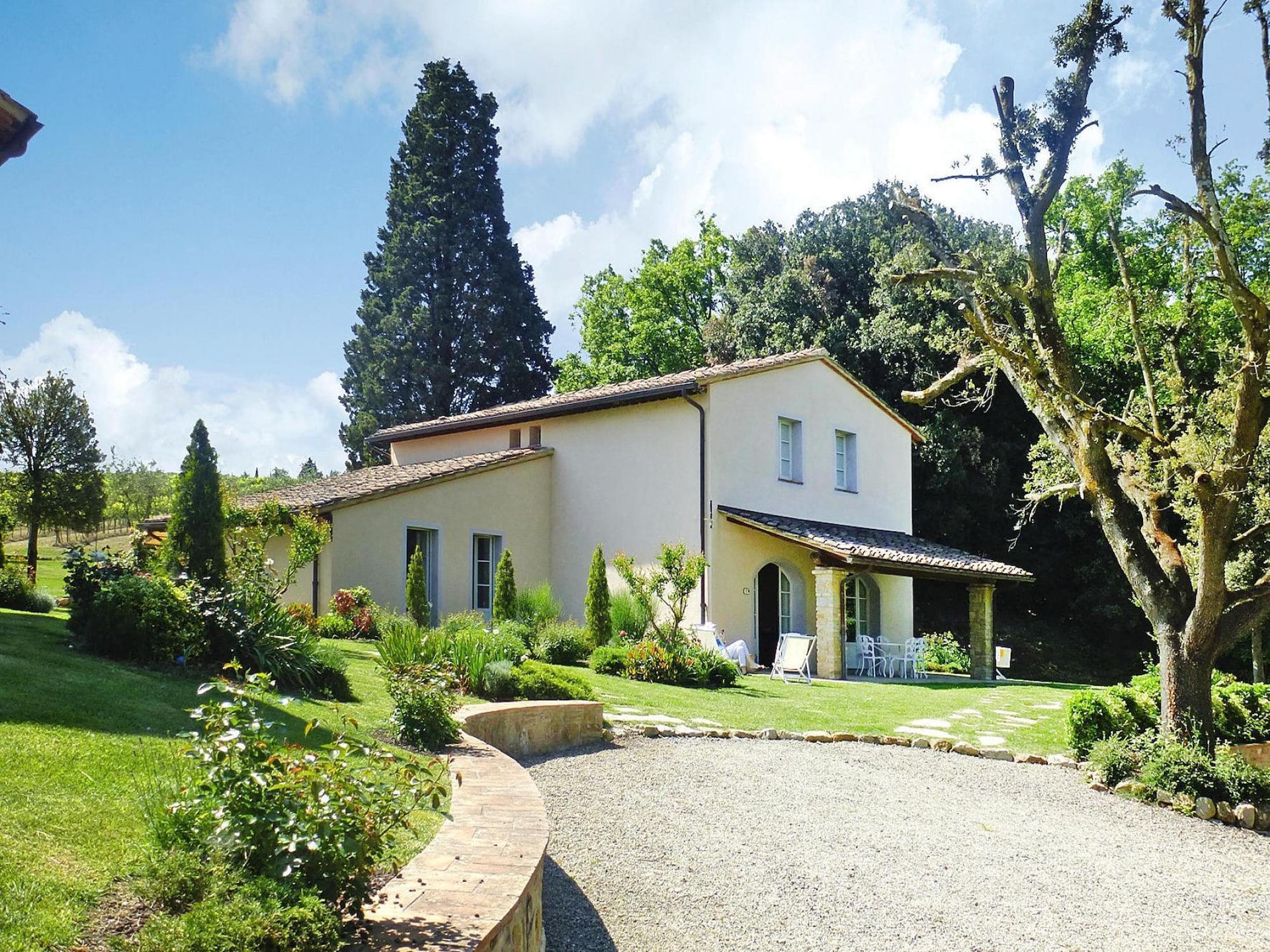 Ruim Toscaans appartement voor 6 personen in Gambassi Terme - foto 18