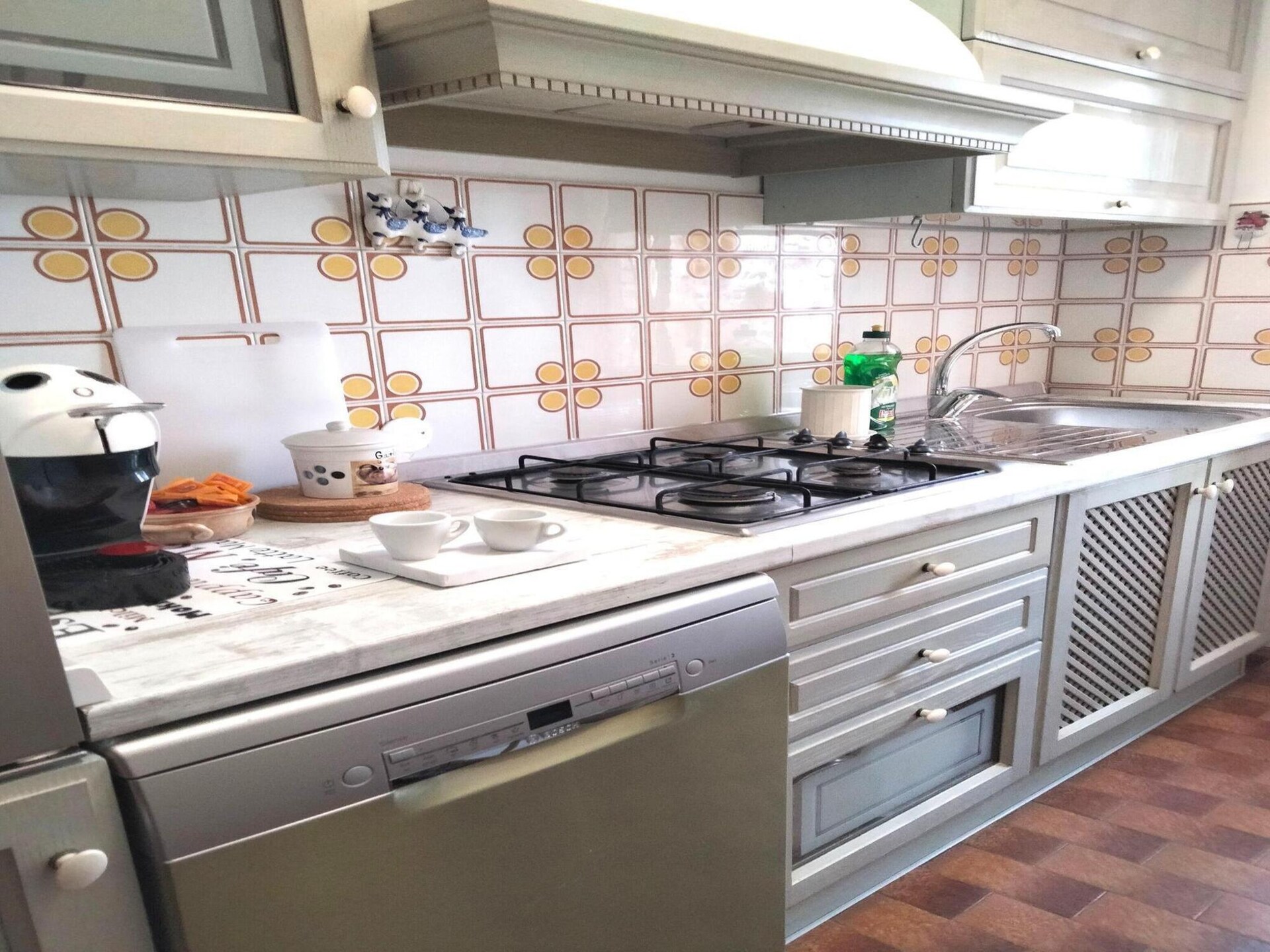 Vrijstaand vakantiehuis met privézwembad en uitzicht op de Metaurovallei - foto 15