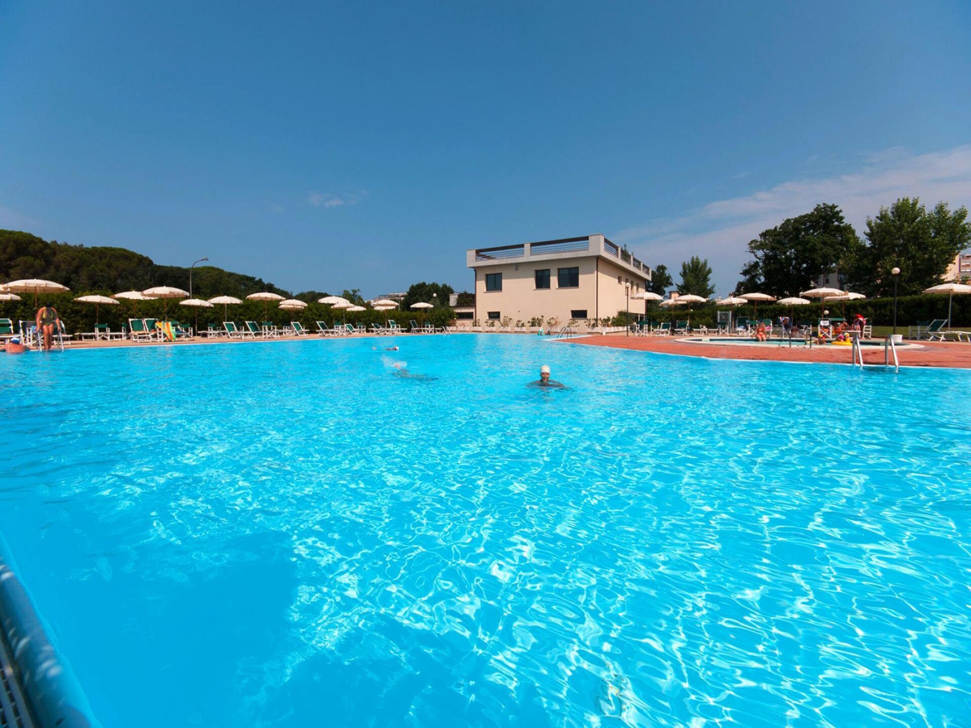 Modern appartement voor 6 personen nabij het strand van San Vincenzo - foto 6