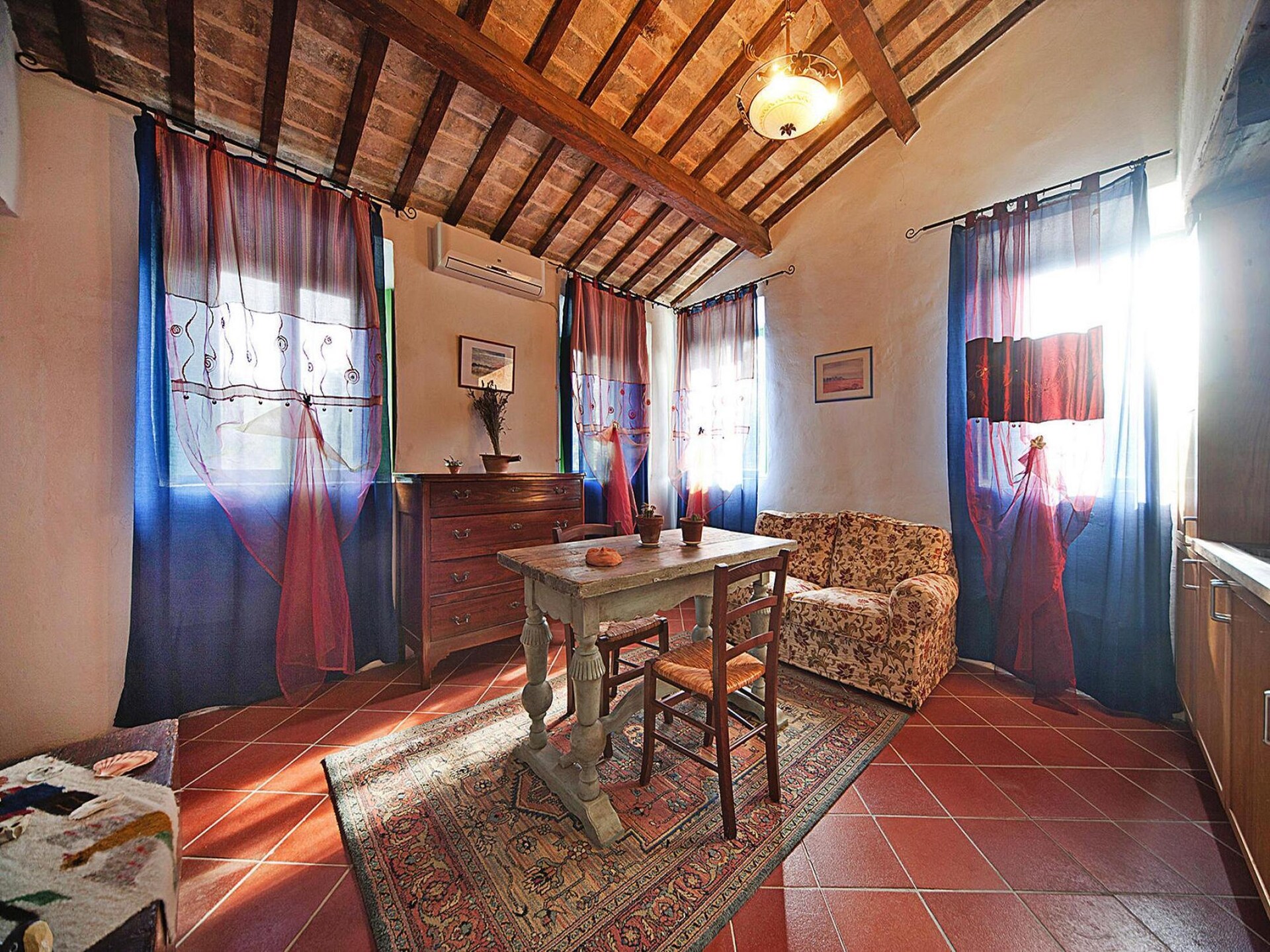 4-persoons appartement in Gabicce Mare bij Casa Mare Vallugola - foto 4